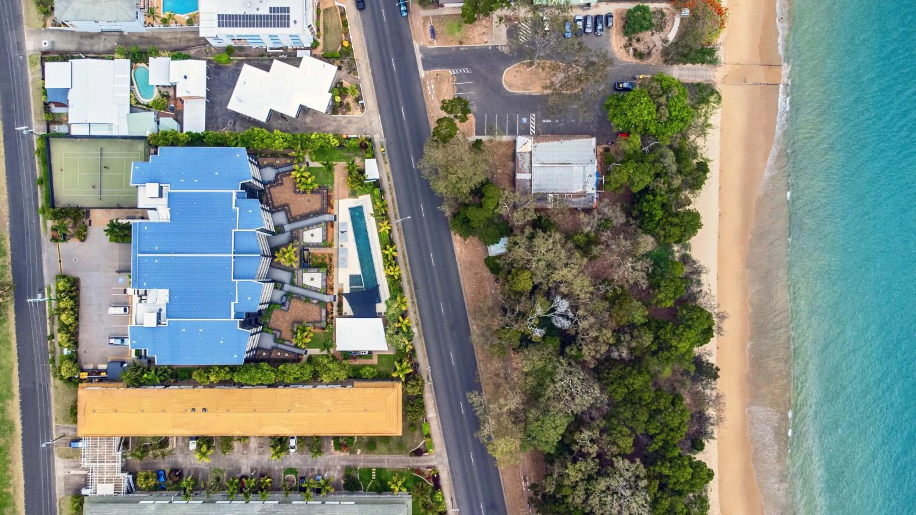 Garden in The Bay Apartments