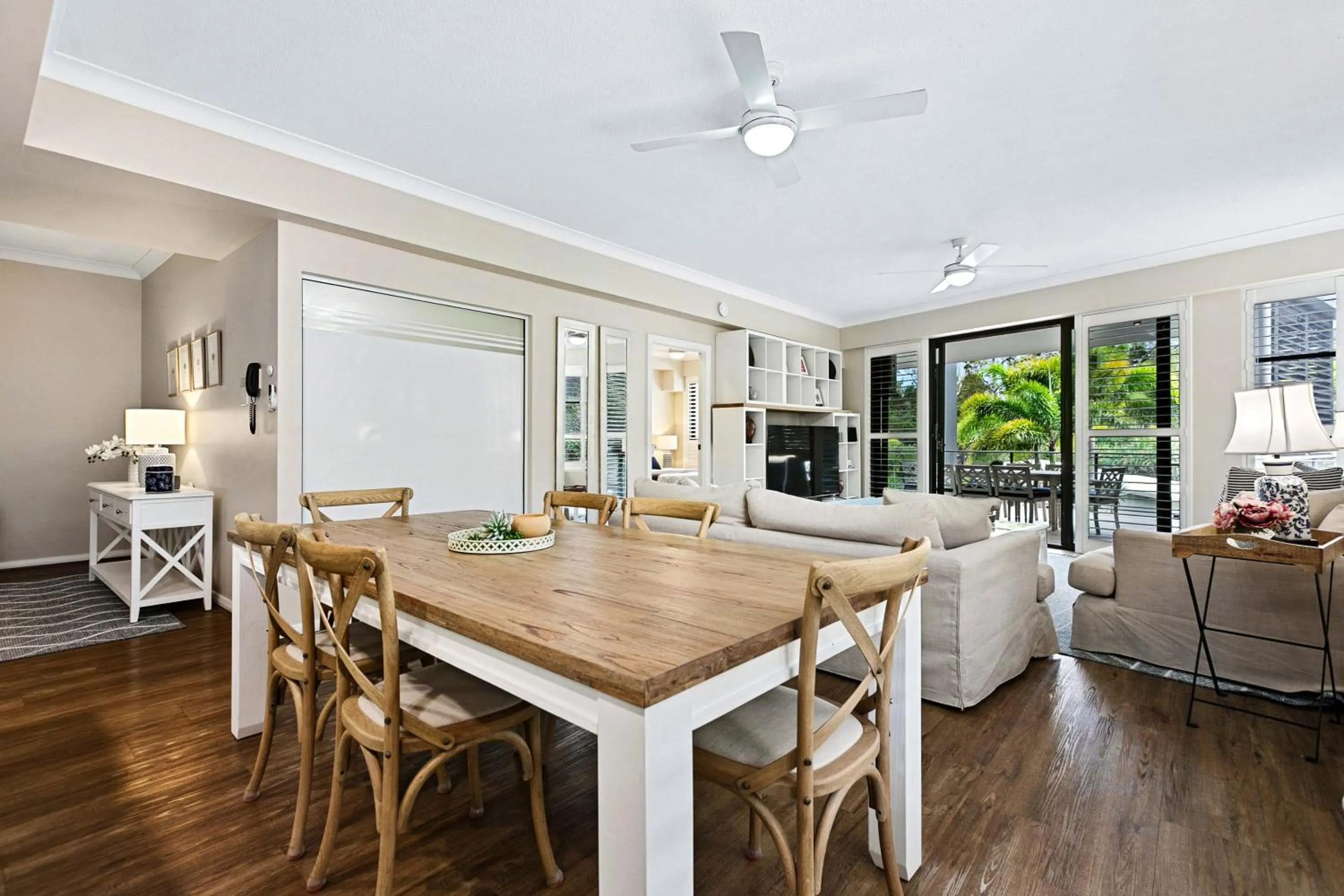 Dining area in The Bay Apartments