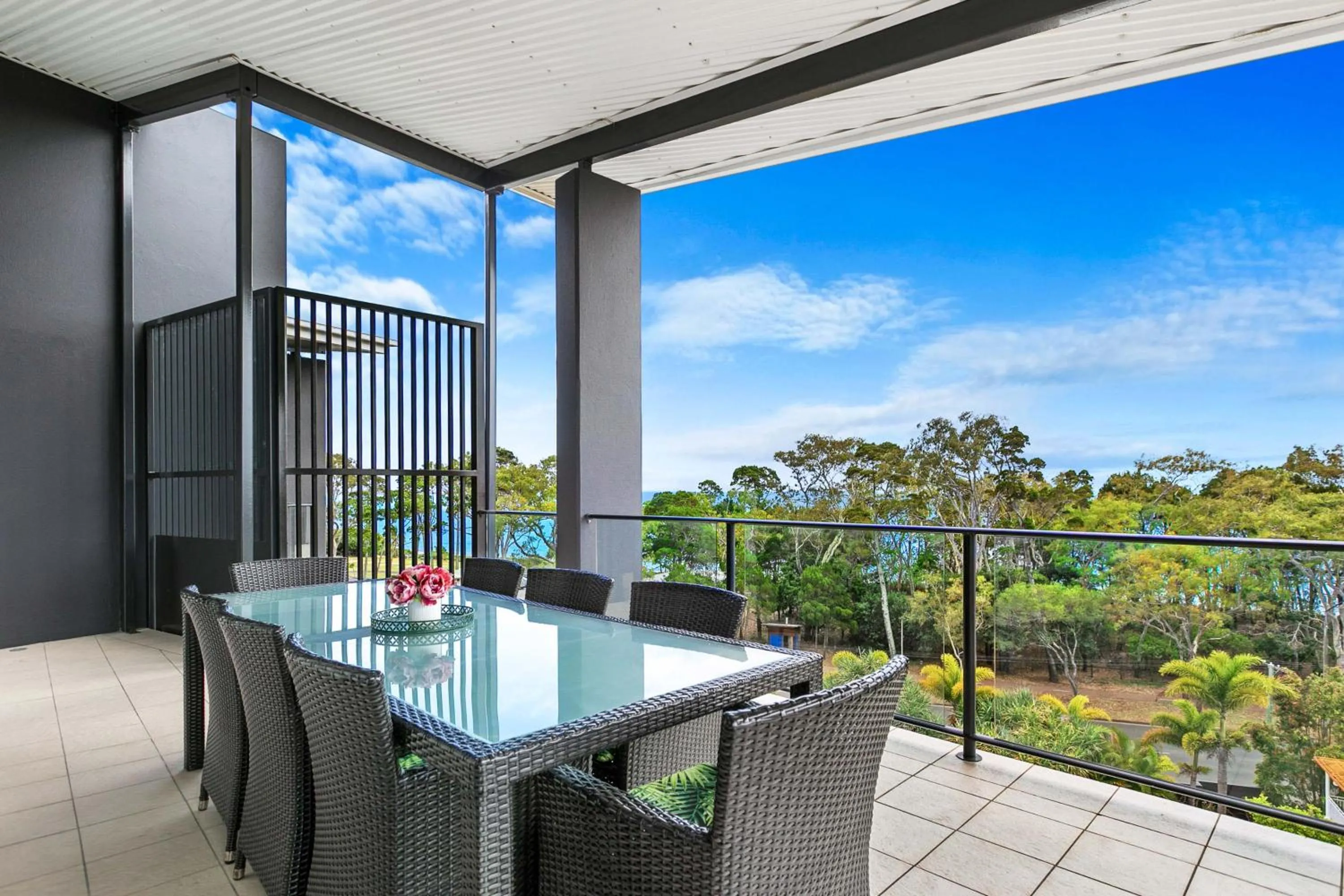 Balcony/Terrace in The Bay Apartments