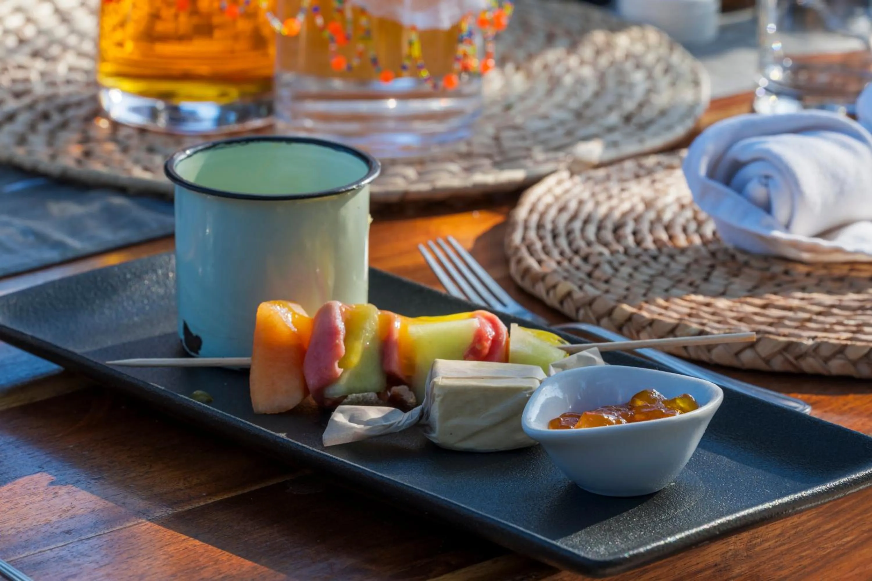 Breakfast in HillsNek Safari Camp – Amakhala Game Reserve