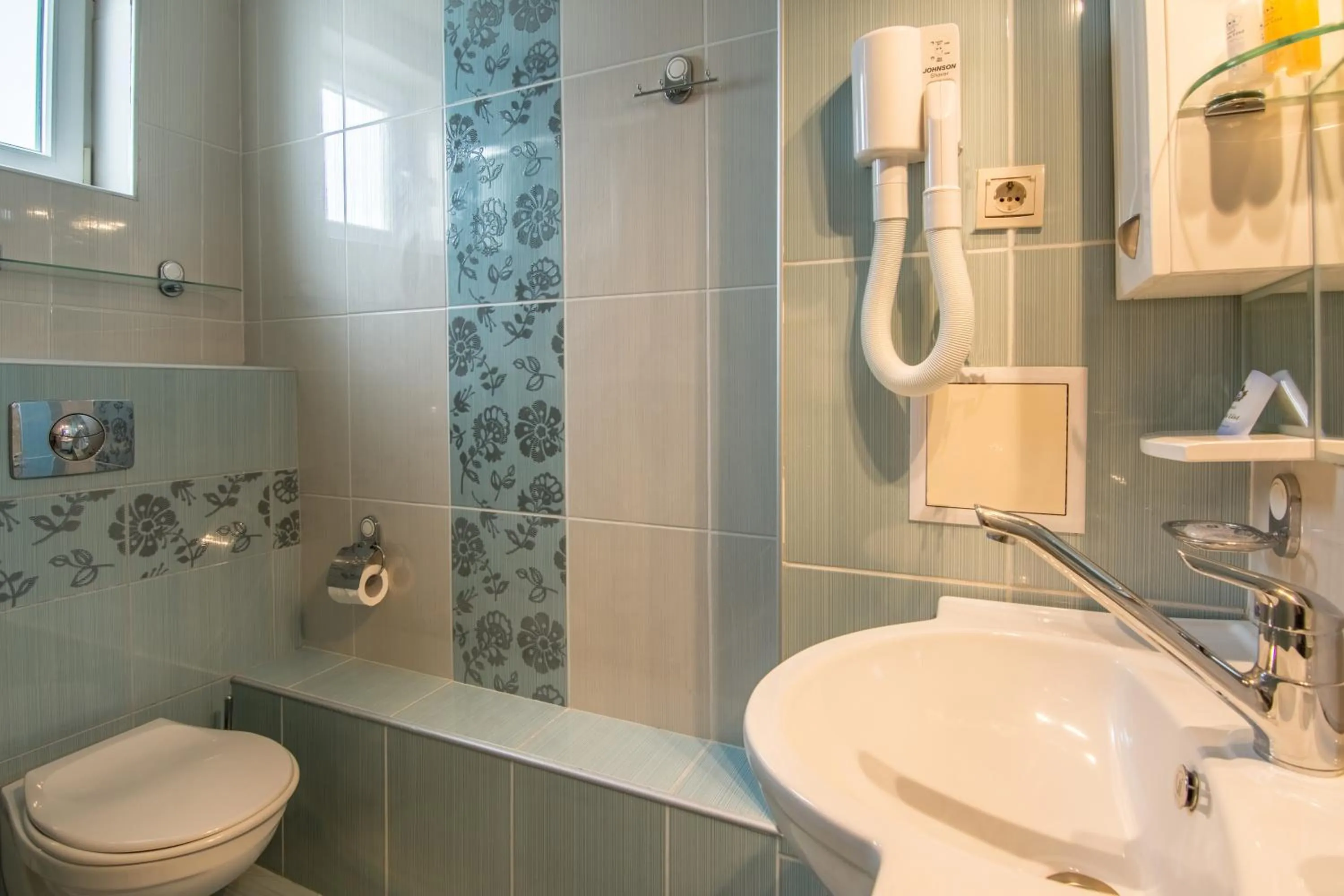 Bathroom in Hotel Villa List