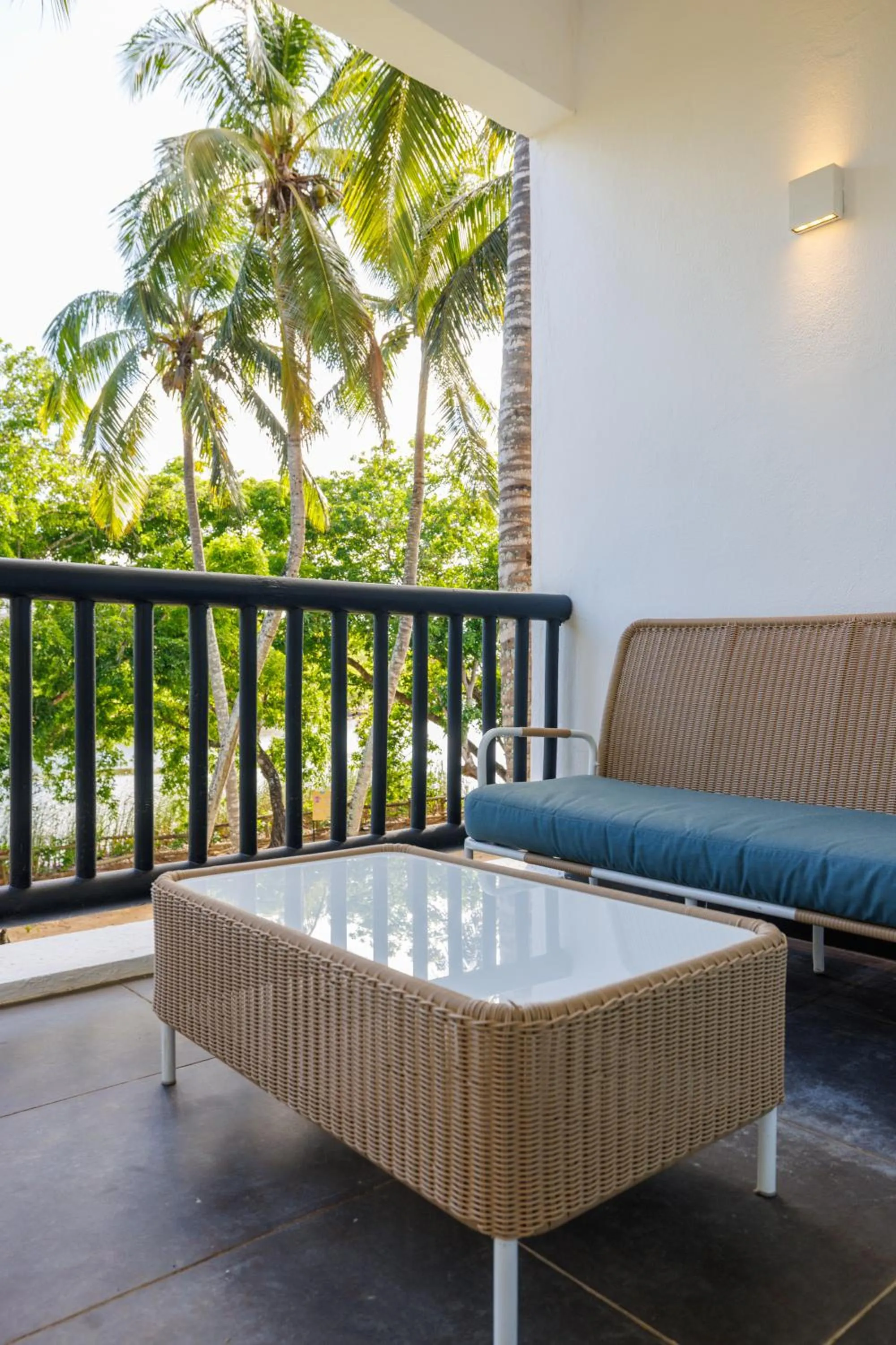 Balcony/Terrace in The Ravenala Attitude