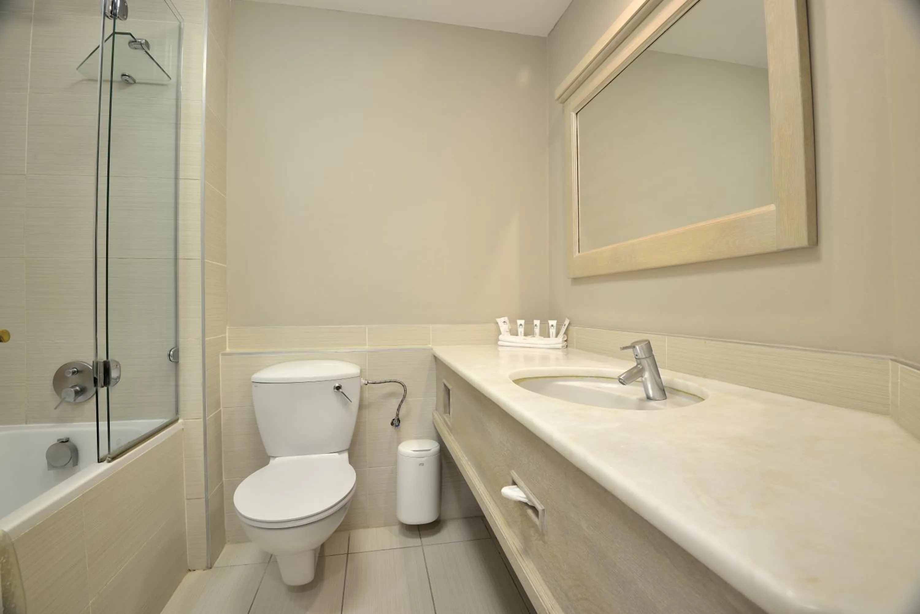 Bathroom in Swakopmund Hotel & Entertainment Centre
