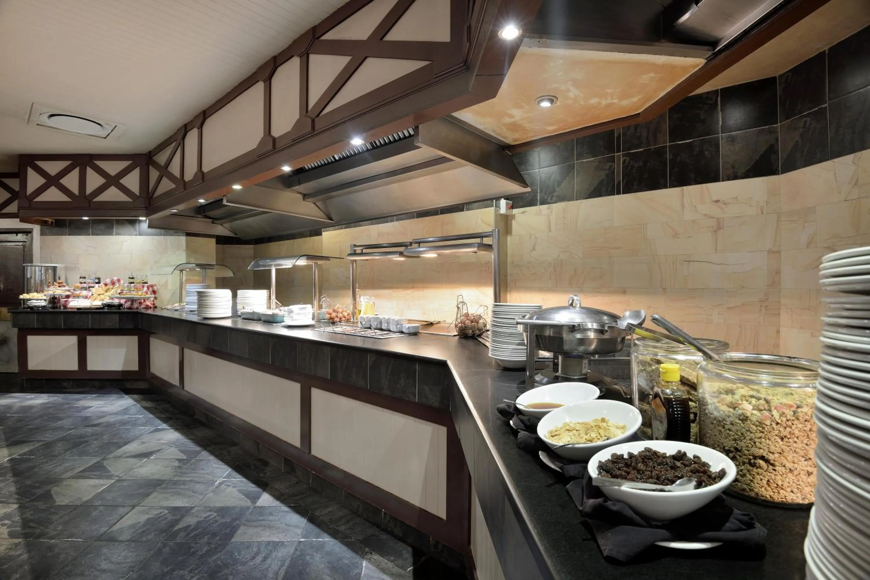 Restaurant/places to eat in Swakopmund Hotel & Entertainment Centre