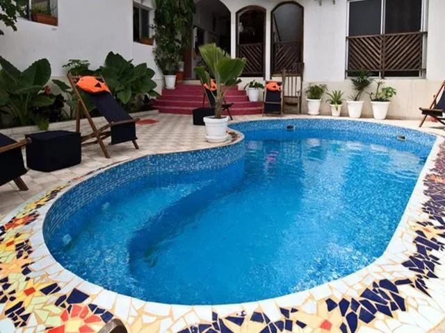 Swimming pool in La Maison Abaka