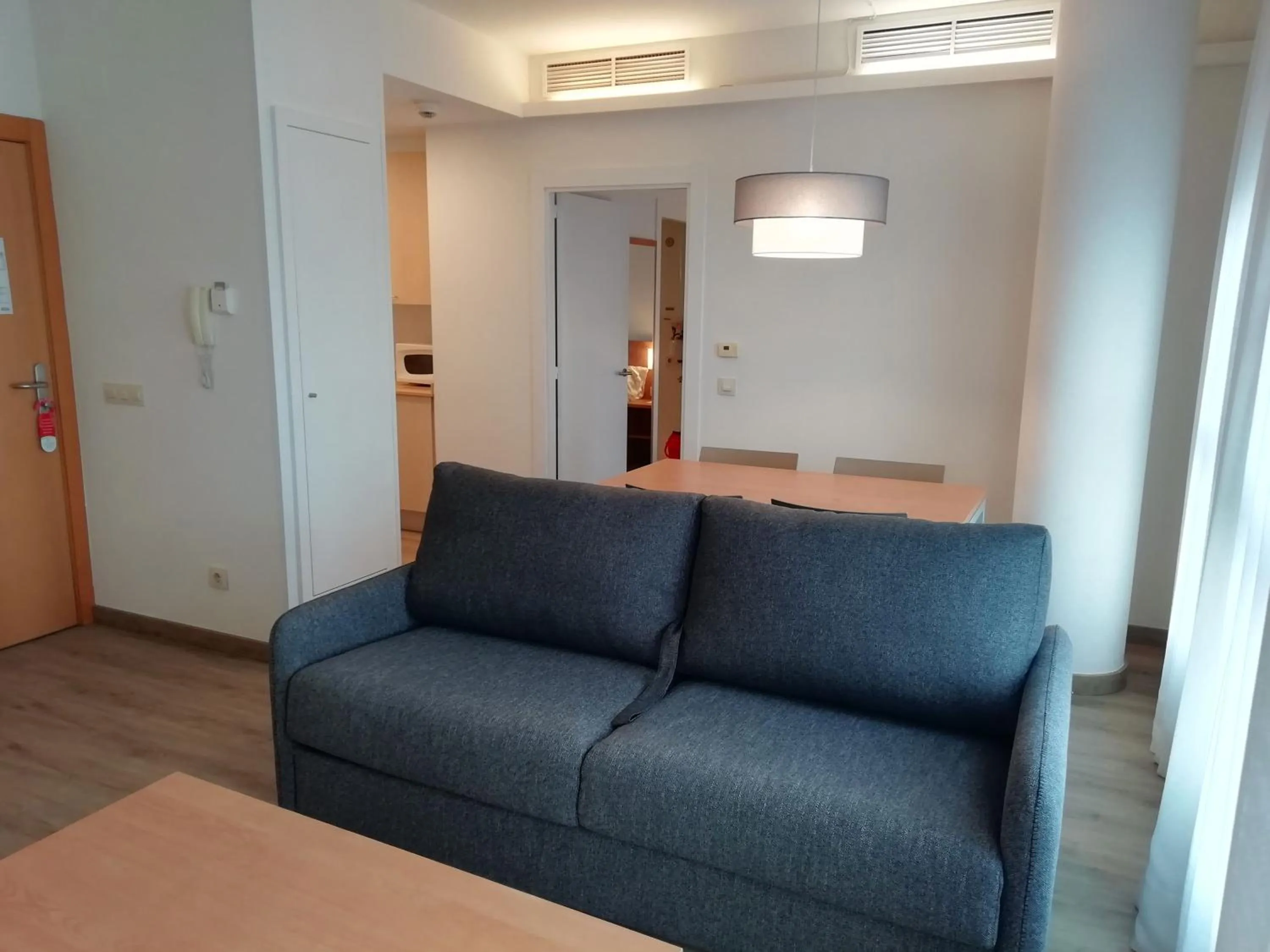 Kitchen or kitchenette in Apartamentos Aura Park Fira BCN