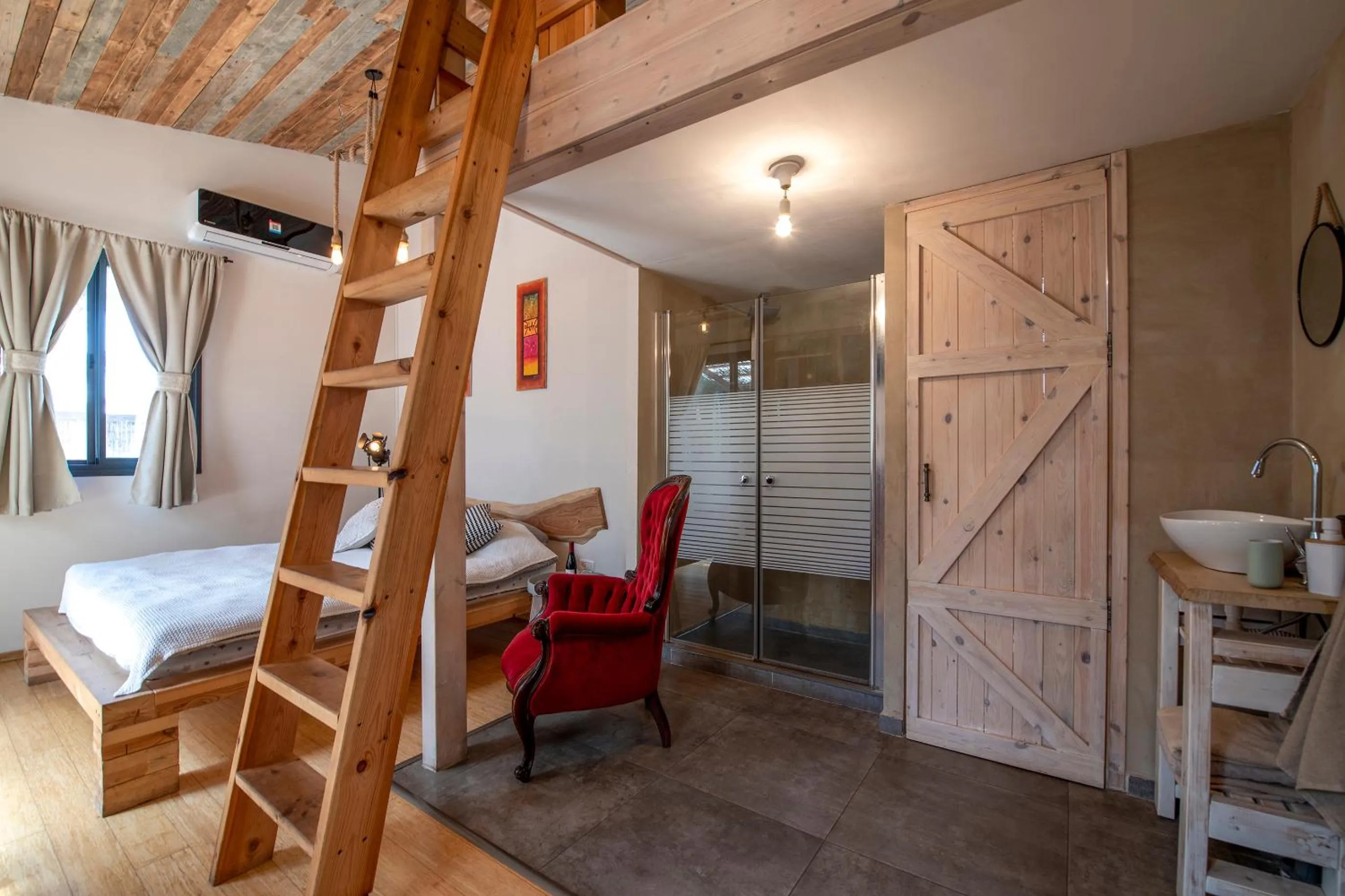 Bed in Gate Away B&B Units - המקום באל רום