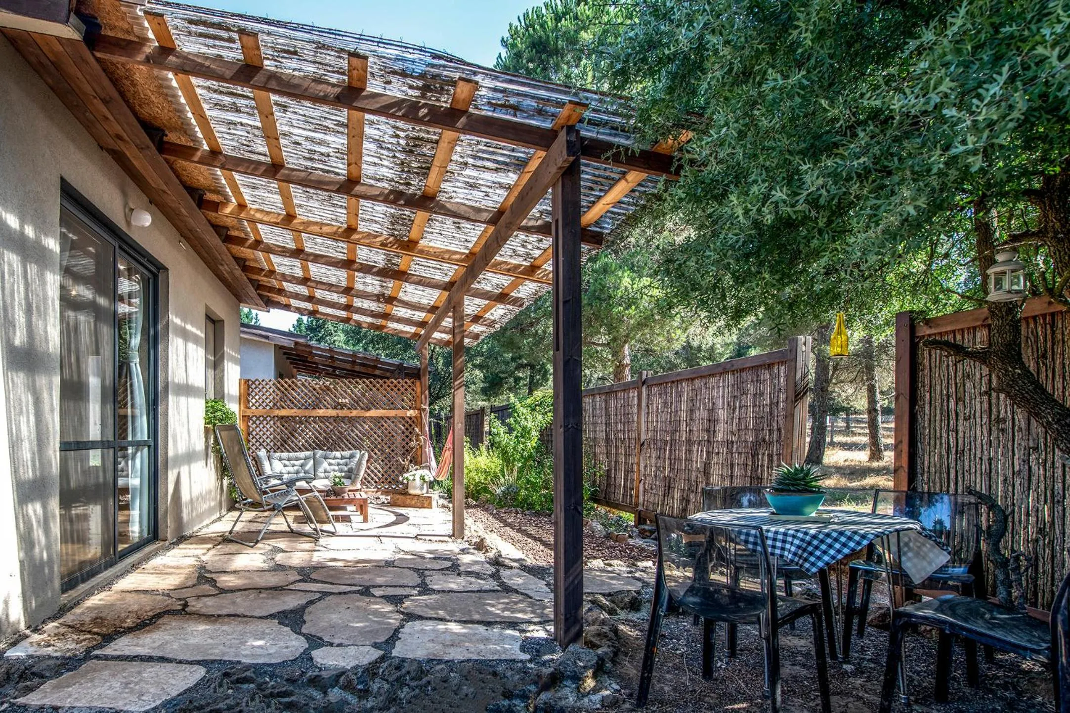 Gate Away B&B Units - המקום באל רום