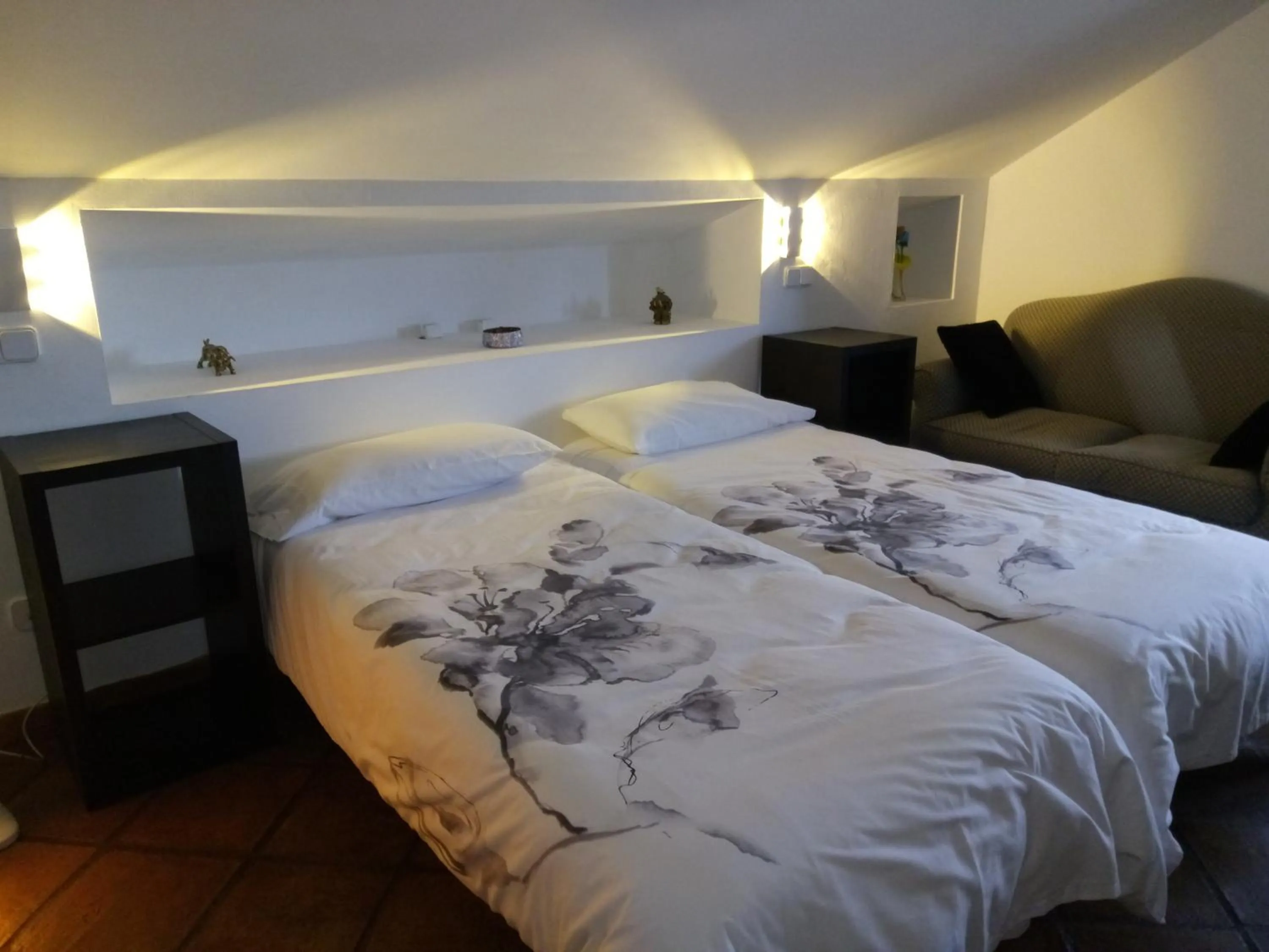 Bed in Hotel Rural La Pedriza Original