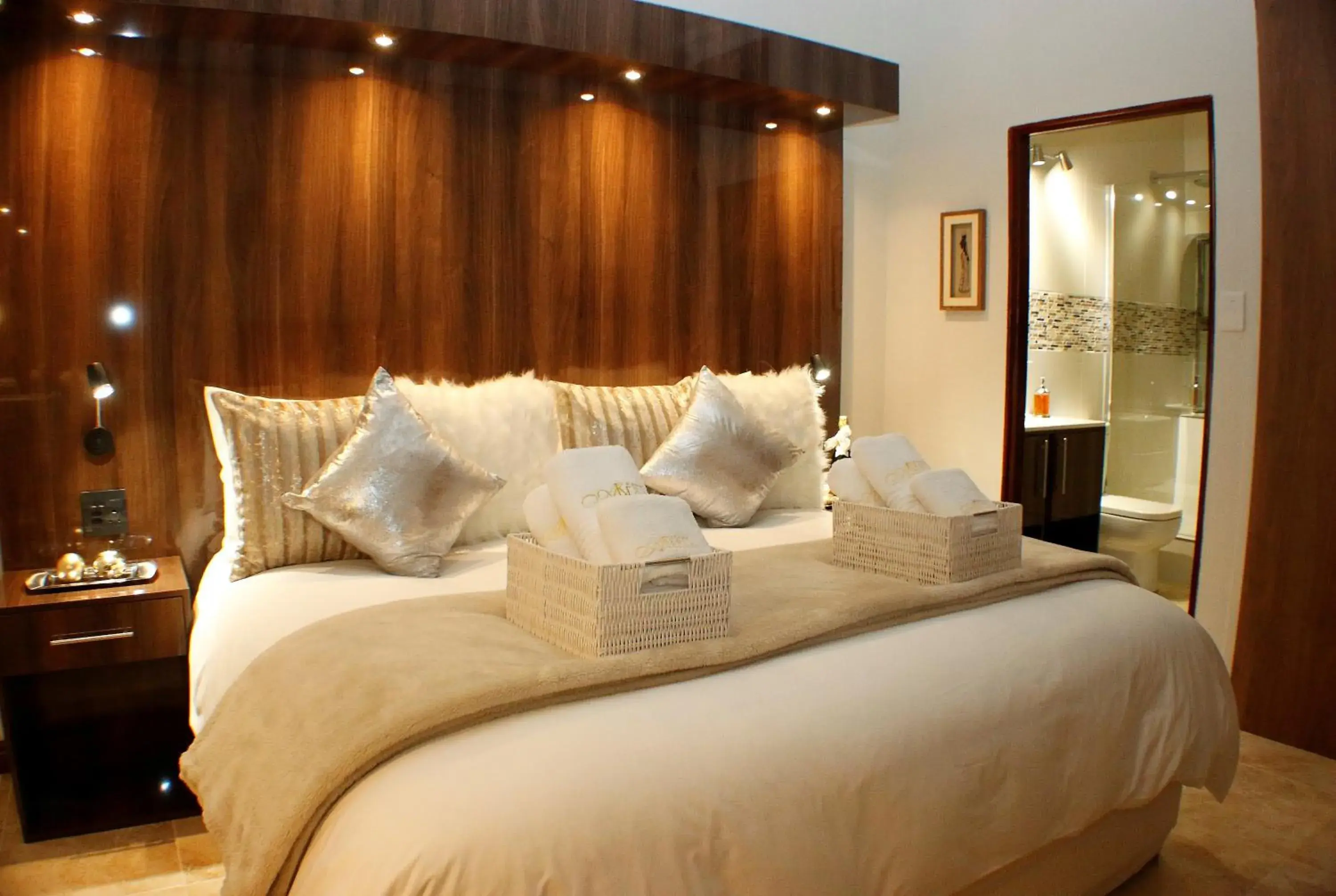 Suite with Balcony & City View - single occupancy in Keret Accommodation Suite with Balcony & City View - single occupancy in Keret Accommodation