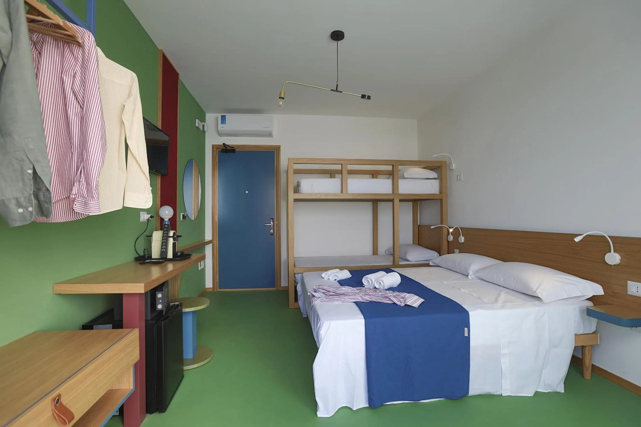 Bed in Senia_rooms_design