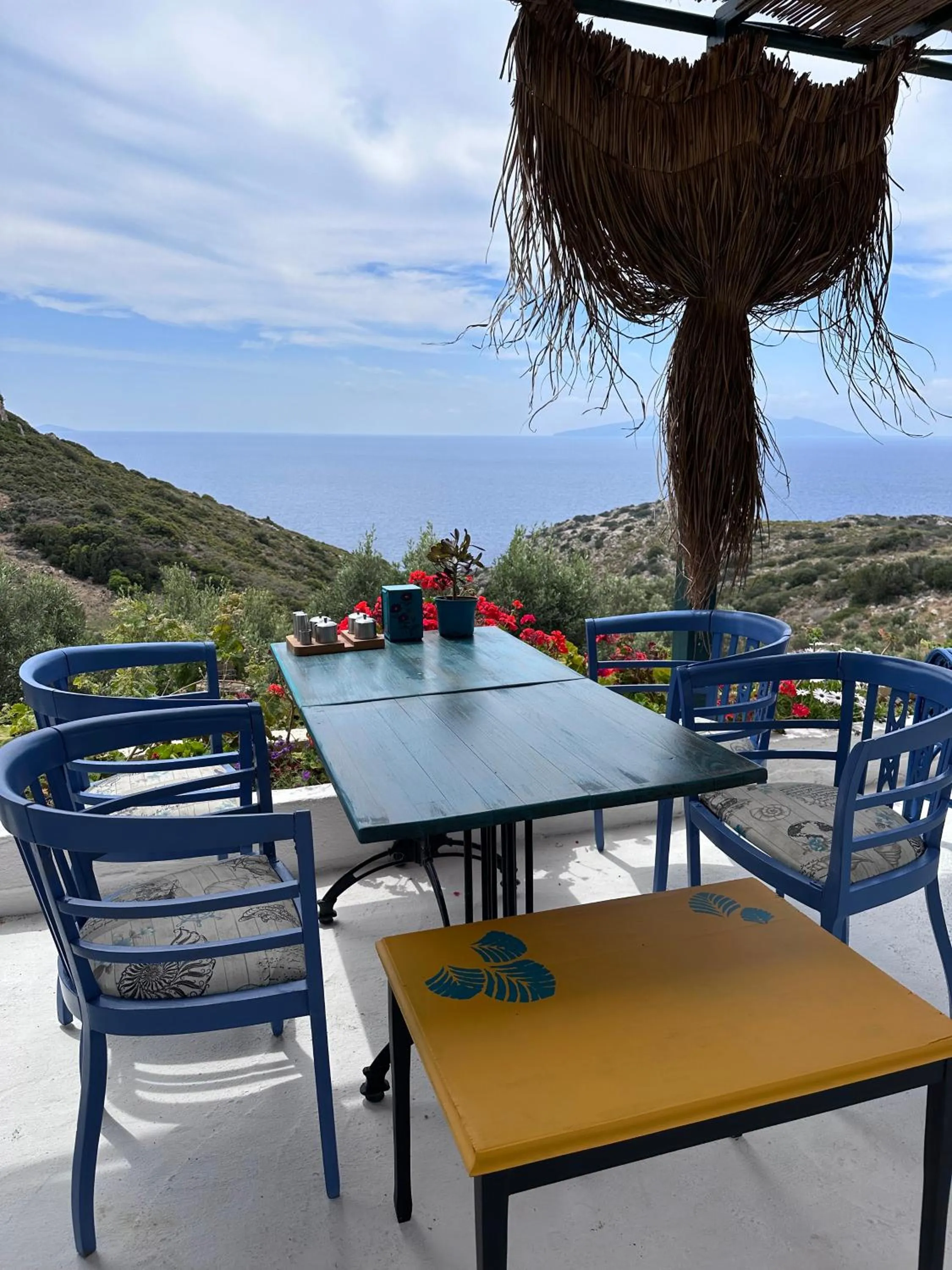 Restaurant/places to eat in Goknar Knidos Adults Only Eco Retreat and Farm