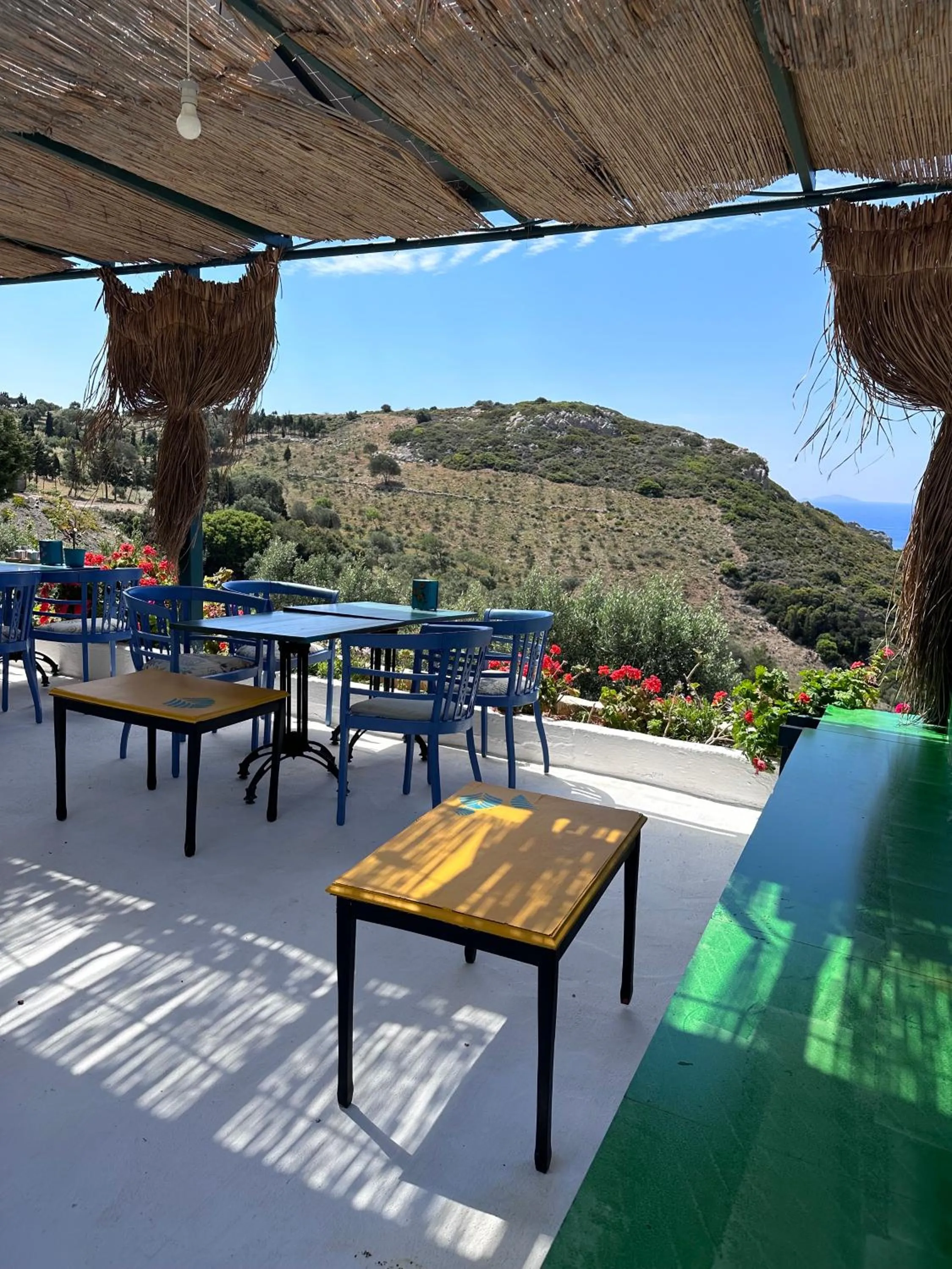 Restaurant/places to eat in Goknar Knidos Adults Only Eco Retreat and Farm