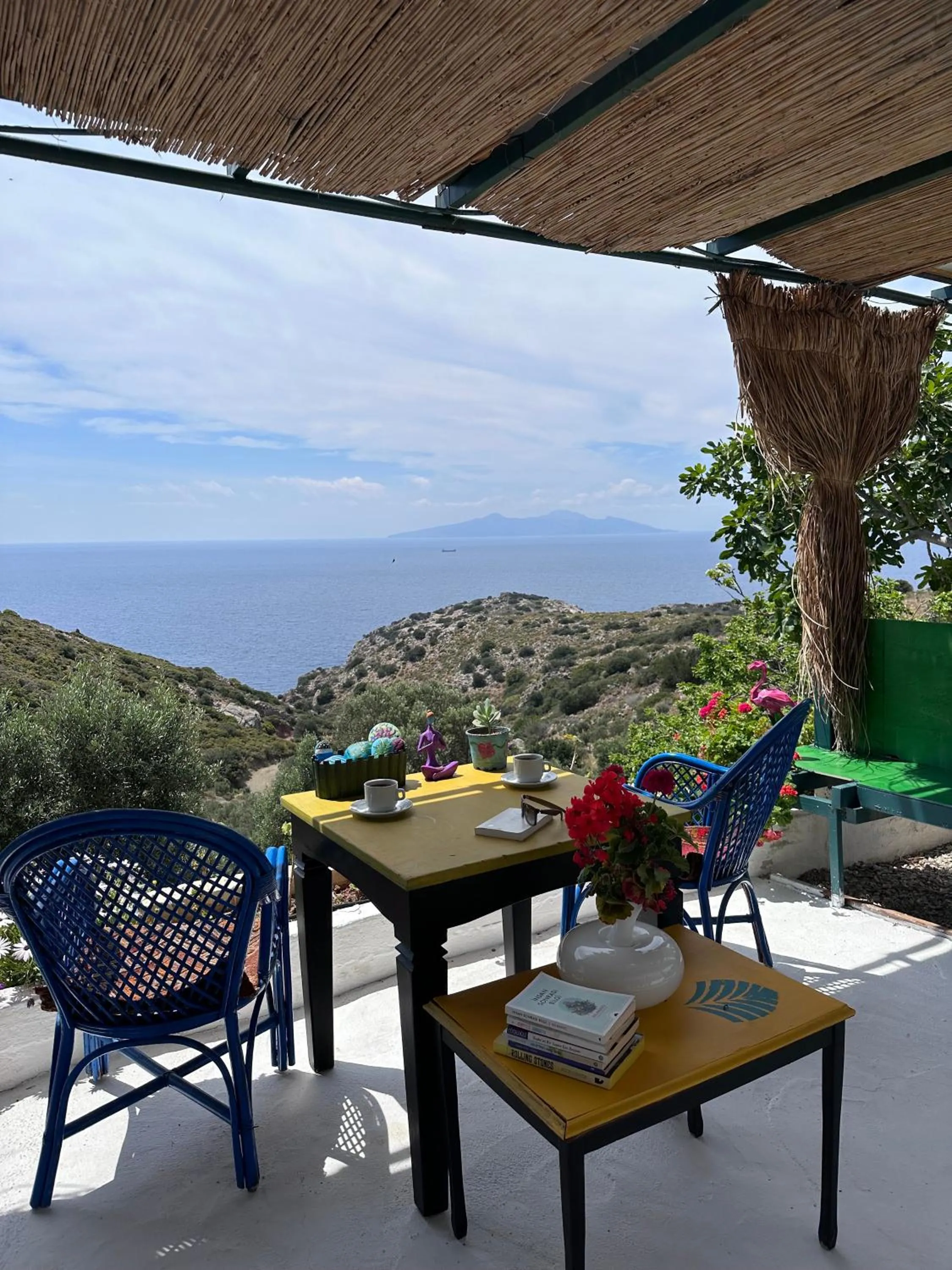 Restaurant/places to eat in Goknar Knidos Adults Only Eco Retreat and Farm
