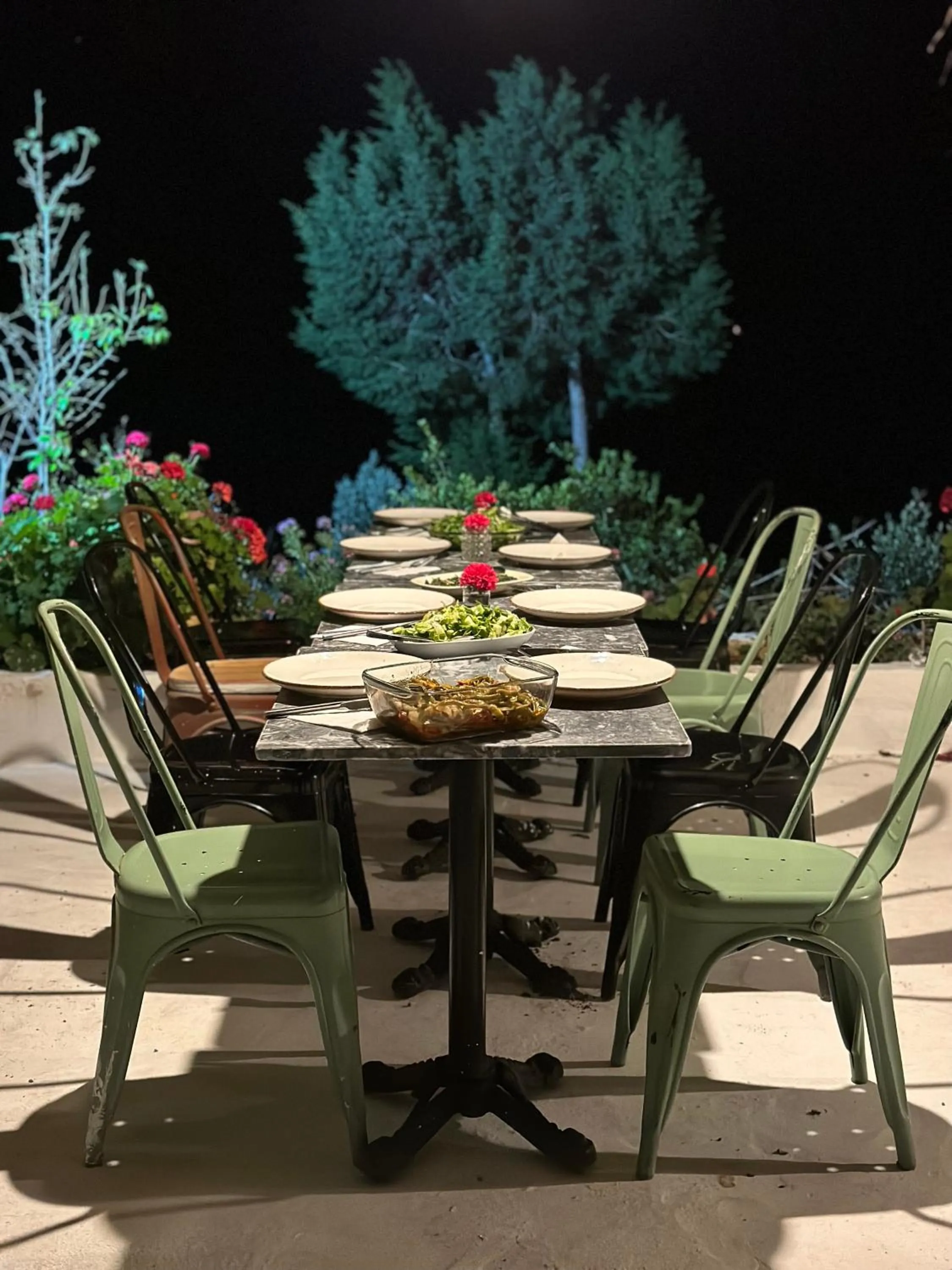 Restaurant/places to eat in Goknar Knidos Adults Only Eco Retreat and Farm