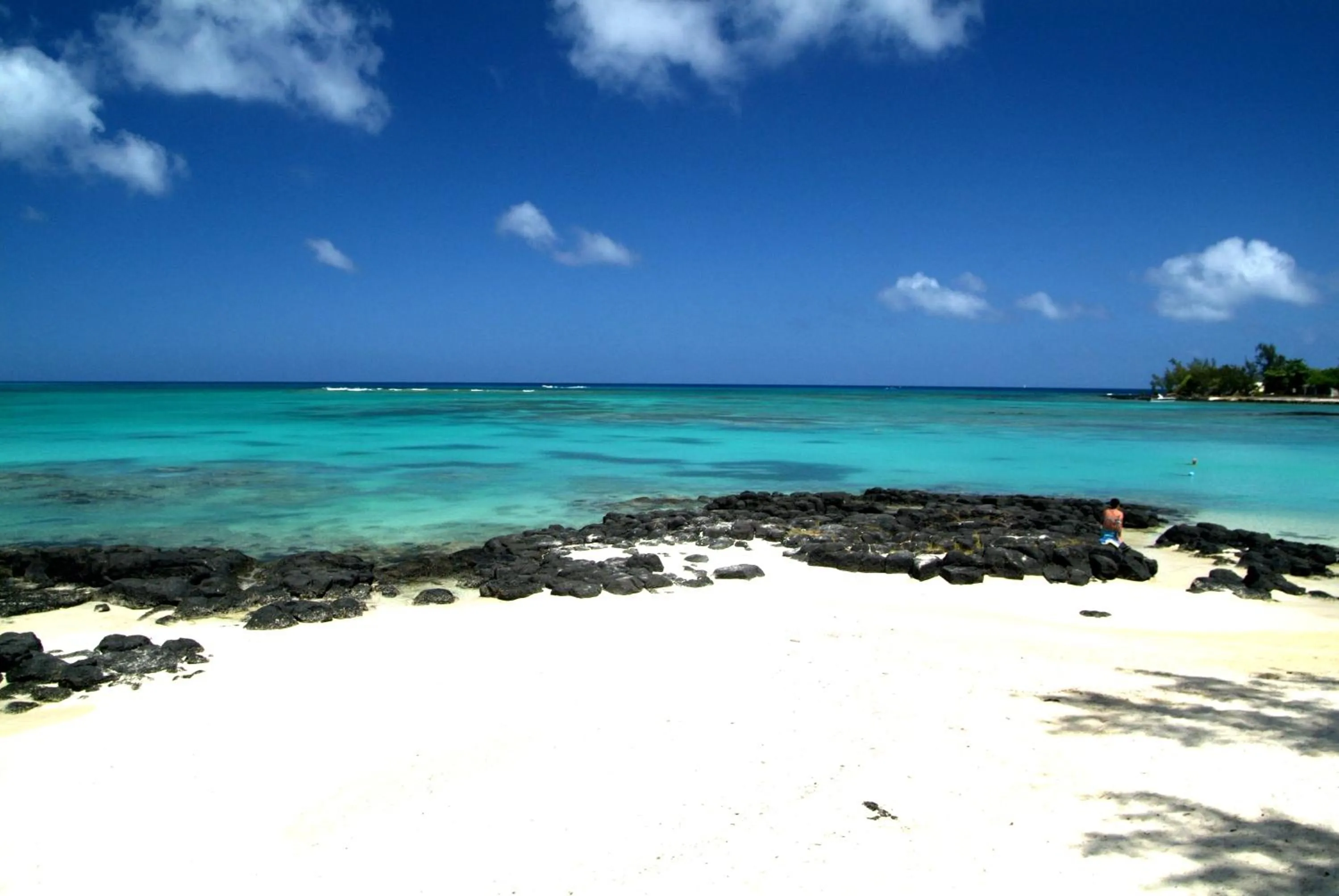 Facade/entrance in Ocean Beauty