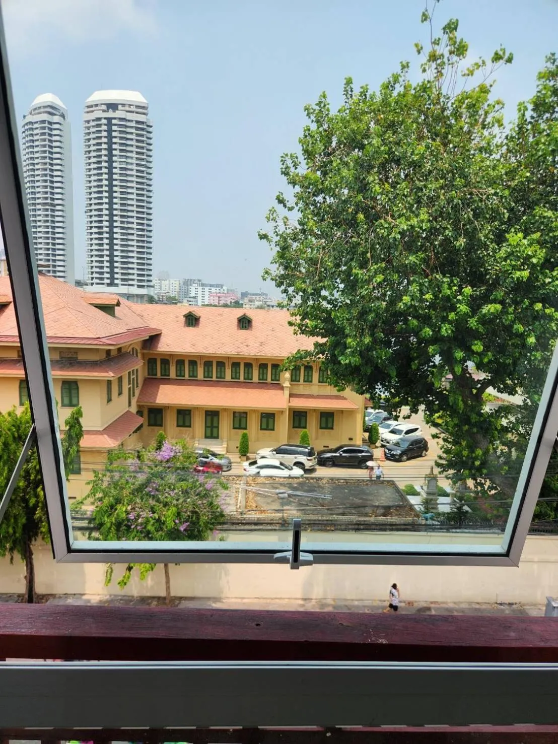 View (from property/room) in Happio Near Chabad House