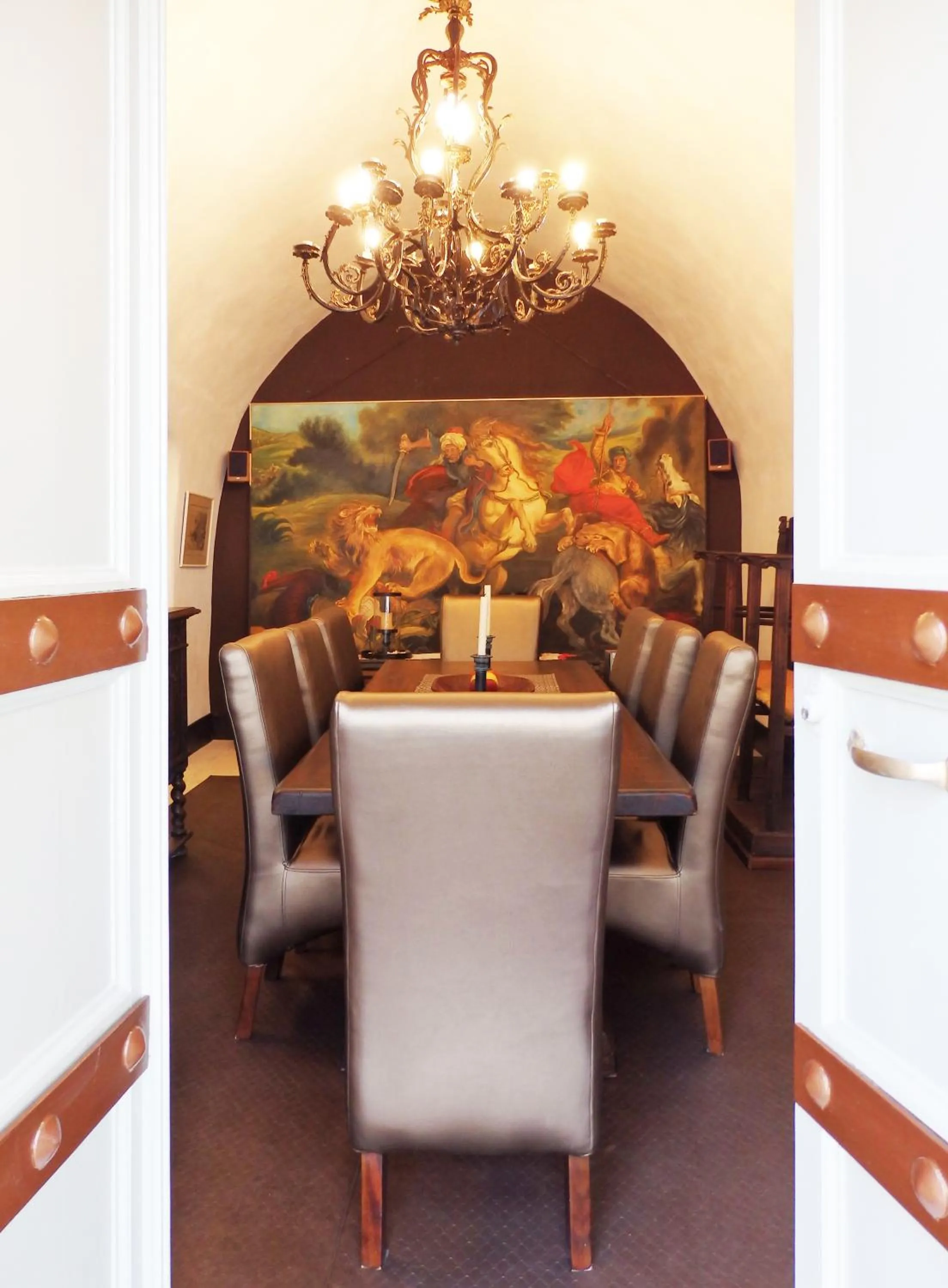 Living room in Timedrops Santorini Villas