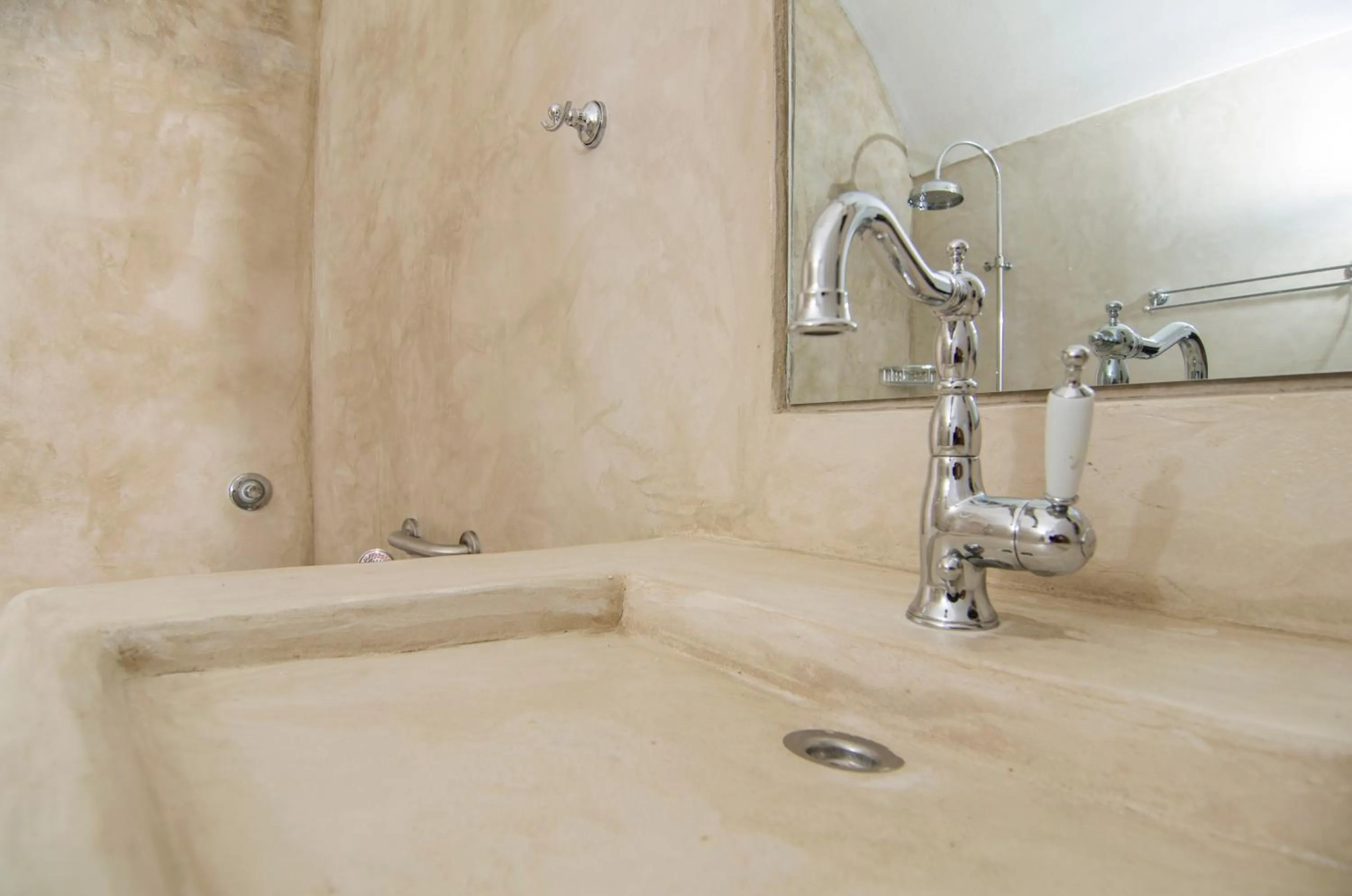 Bathroom in Timedrops Santorini Villas