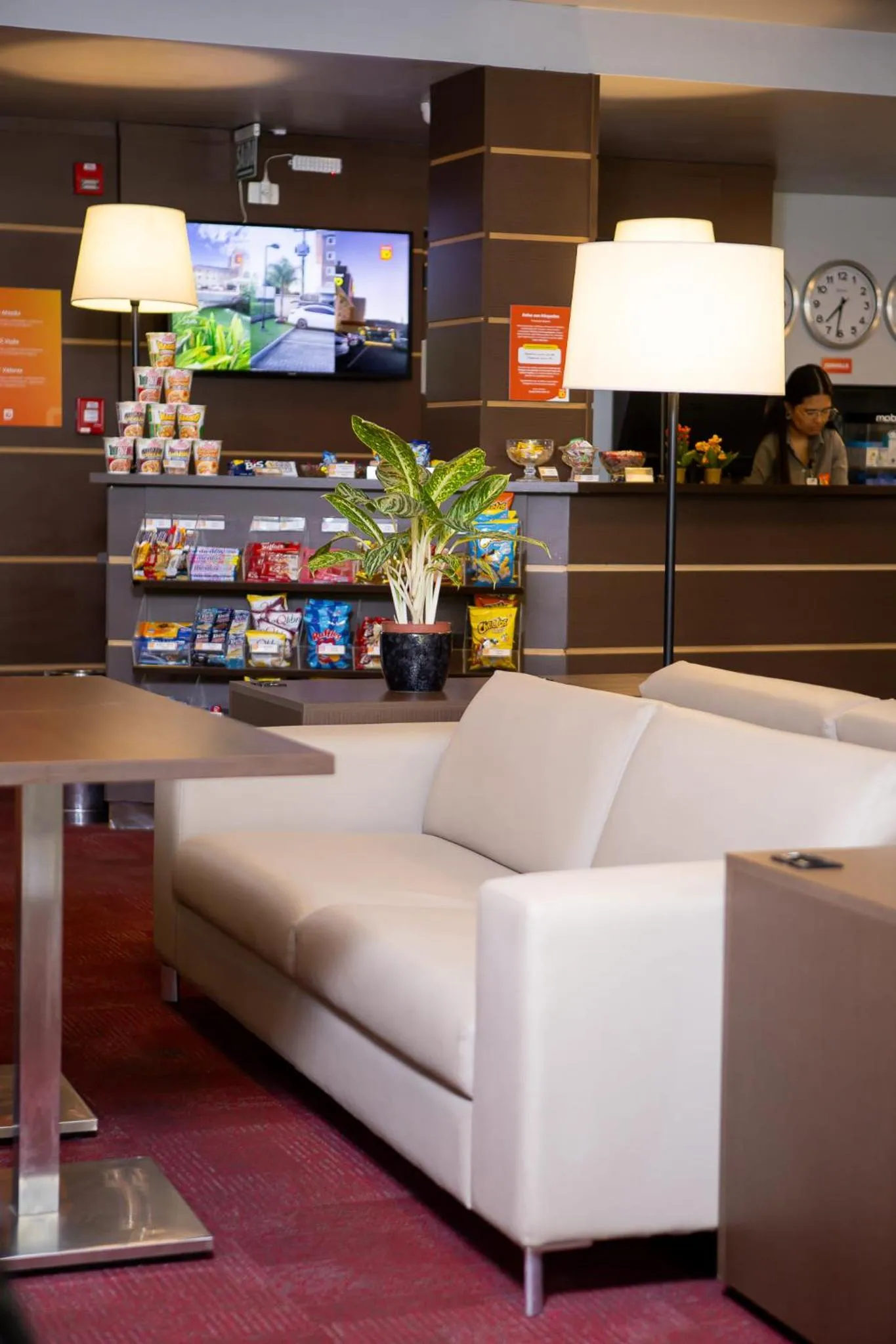 TV and multimedia in Hotel 10 Joinville