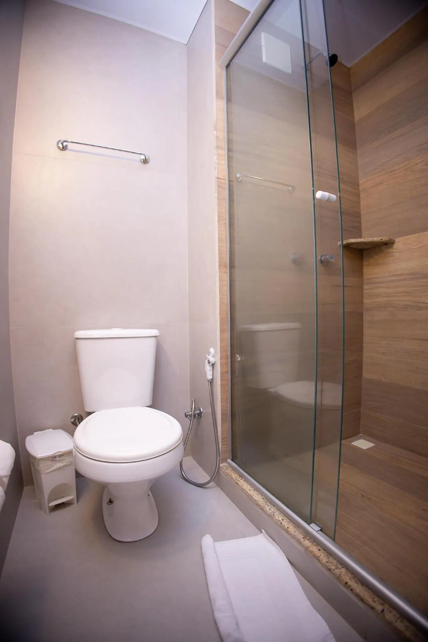 Bathroom in Hotel 10 Joinville