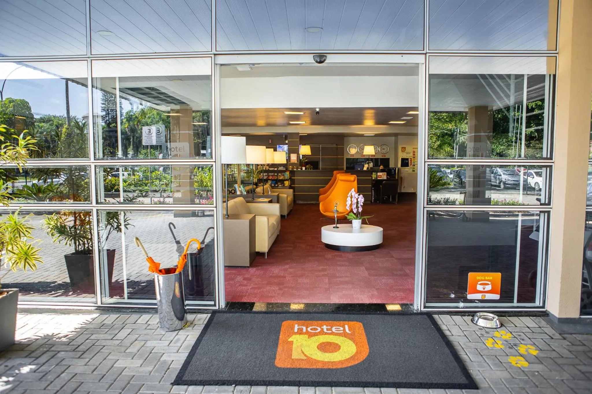 Facade/entrance in Hotel 10 Joinville