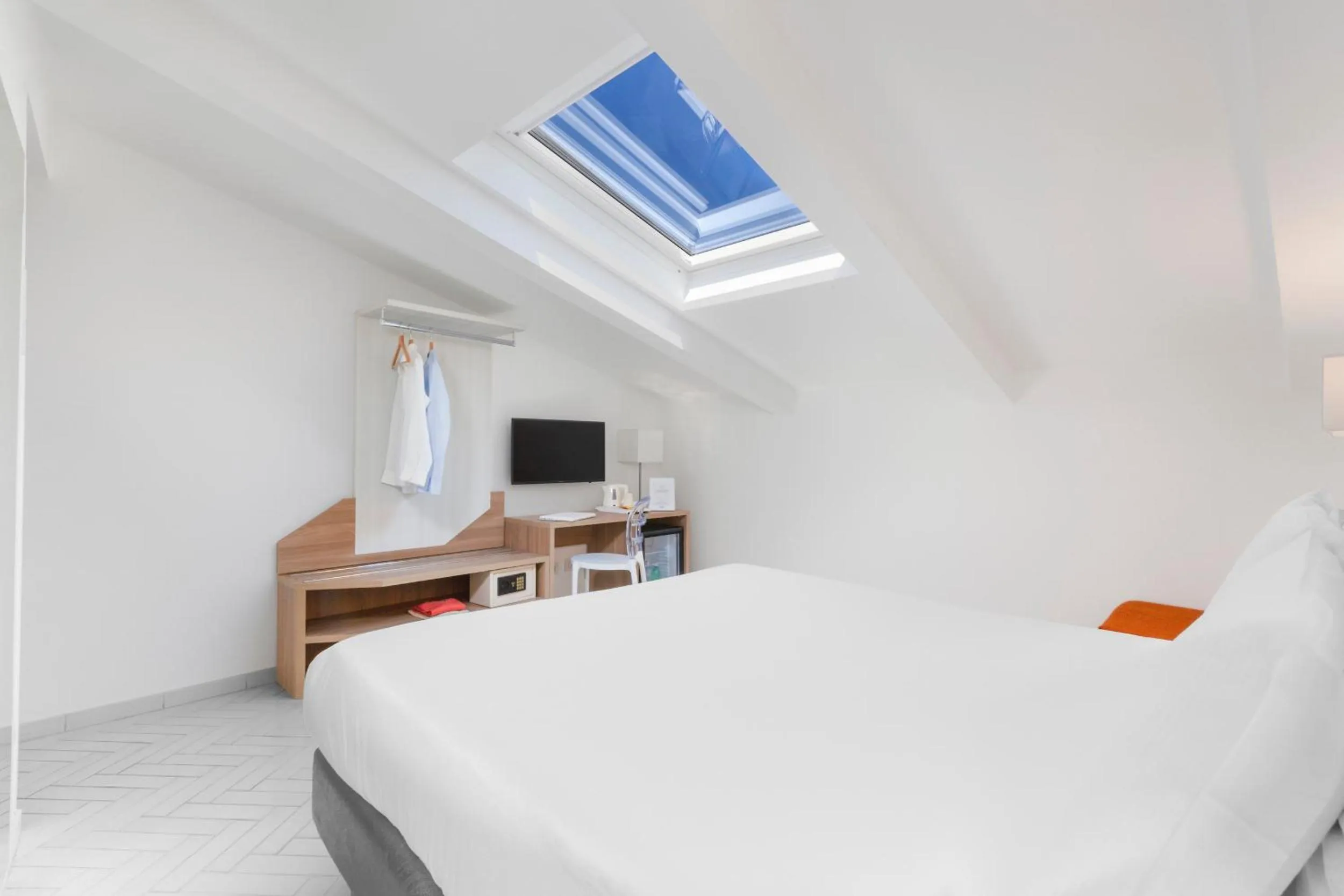 Bed in Palazzo Tasso