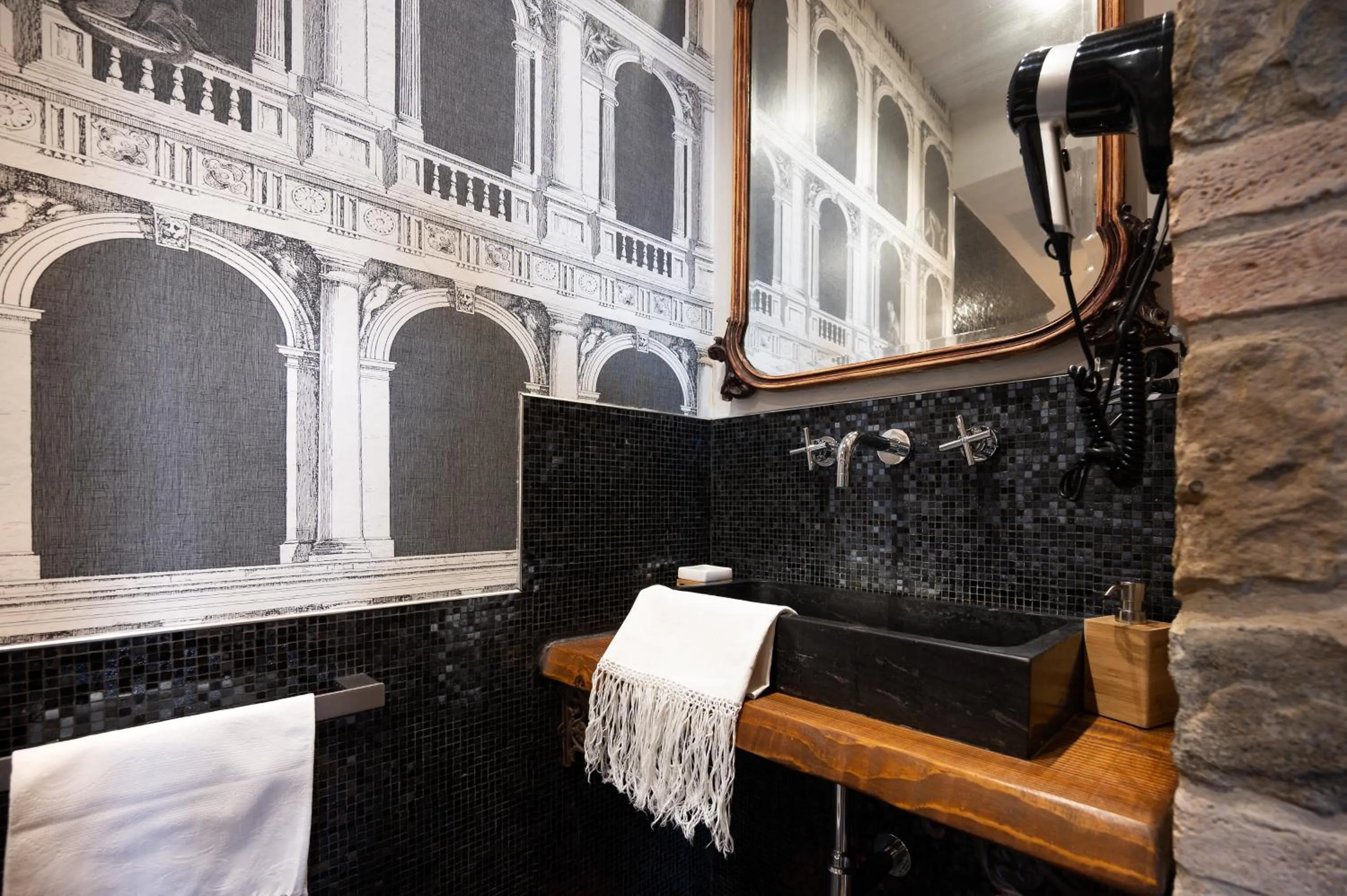 Bathroom in il burellino