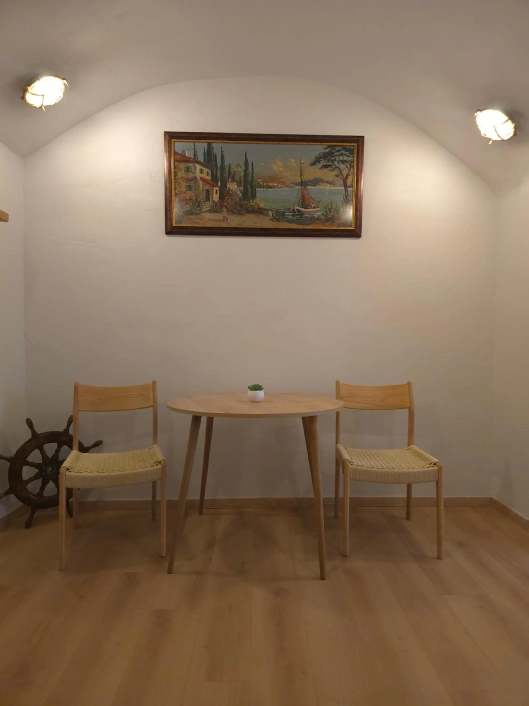 Living room in Dorian Hotel