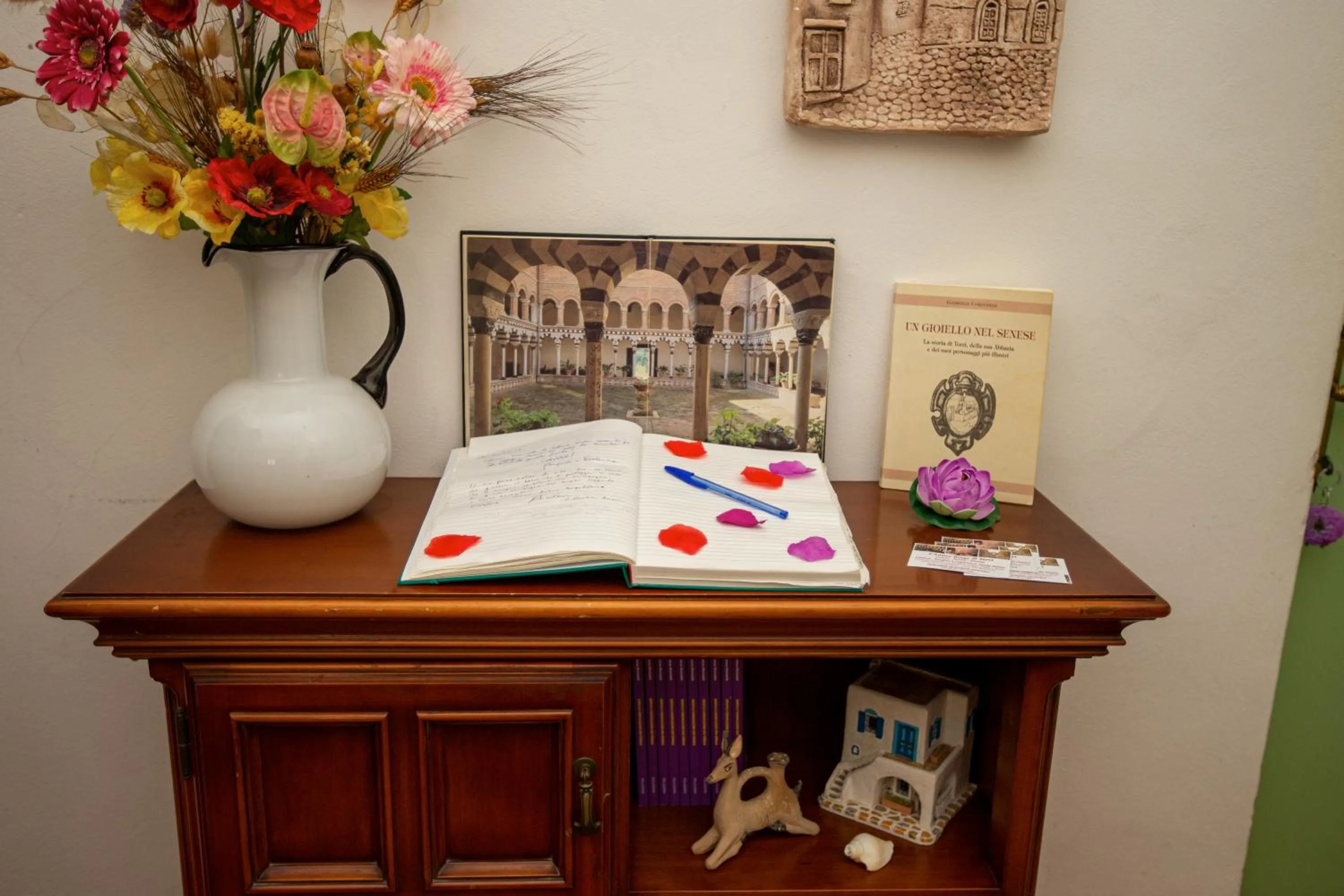 Lobby or reception in Antico Borgo di Torri