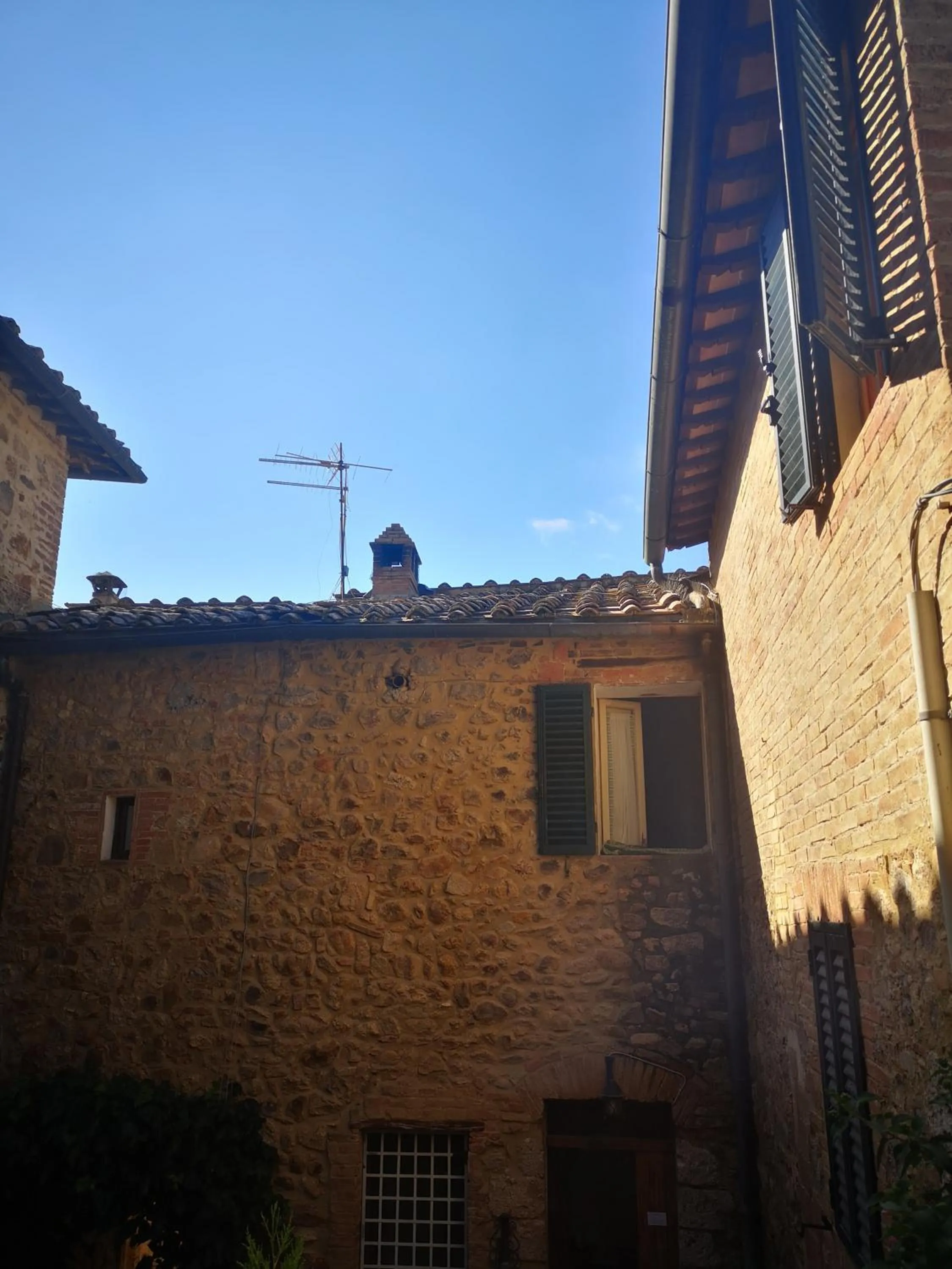 Property building in Antico Borgo di Torri