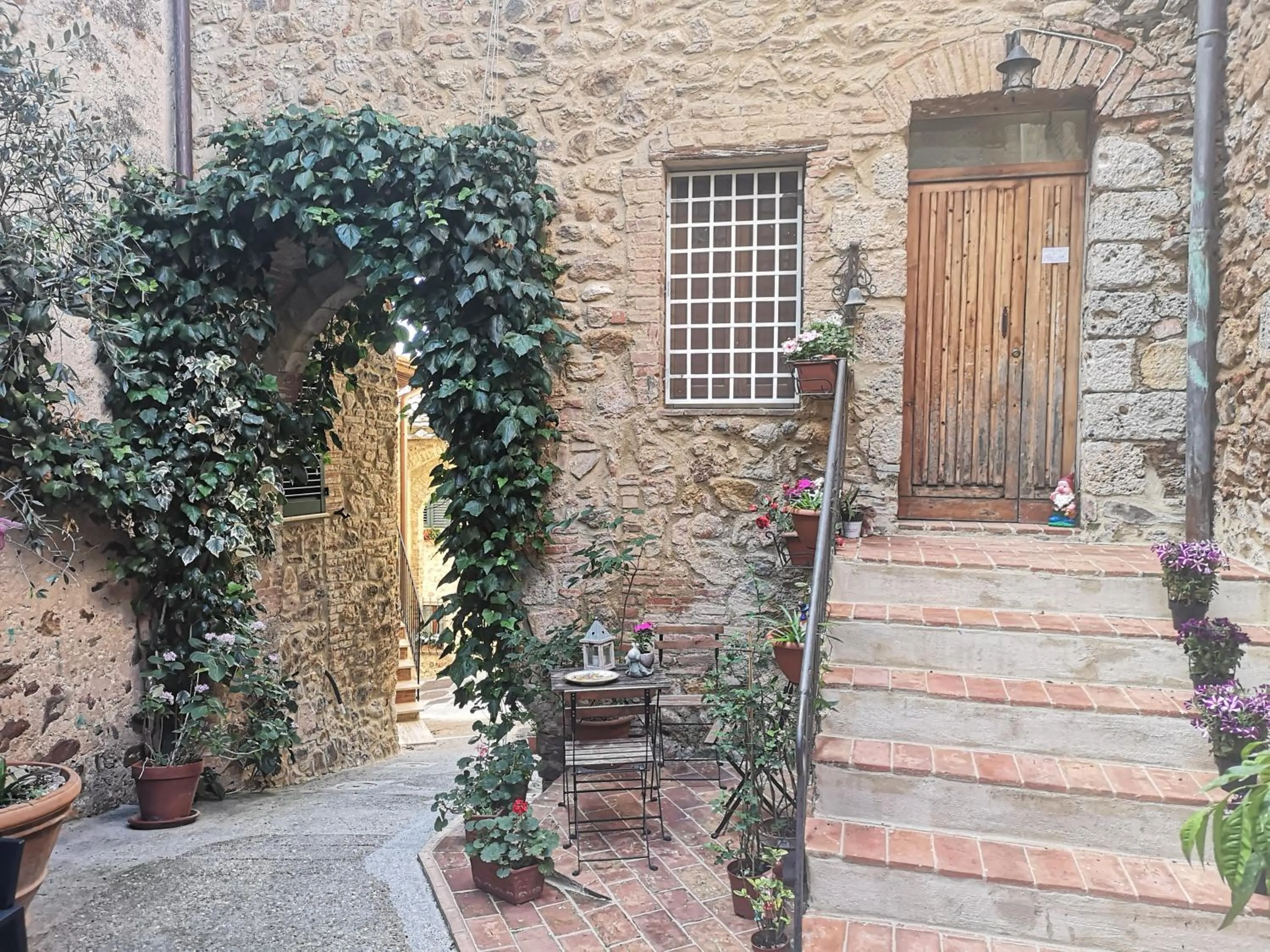 Property building in Antico Borgo di Torri