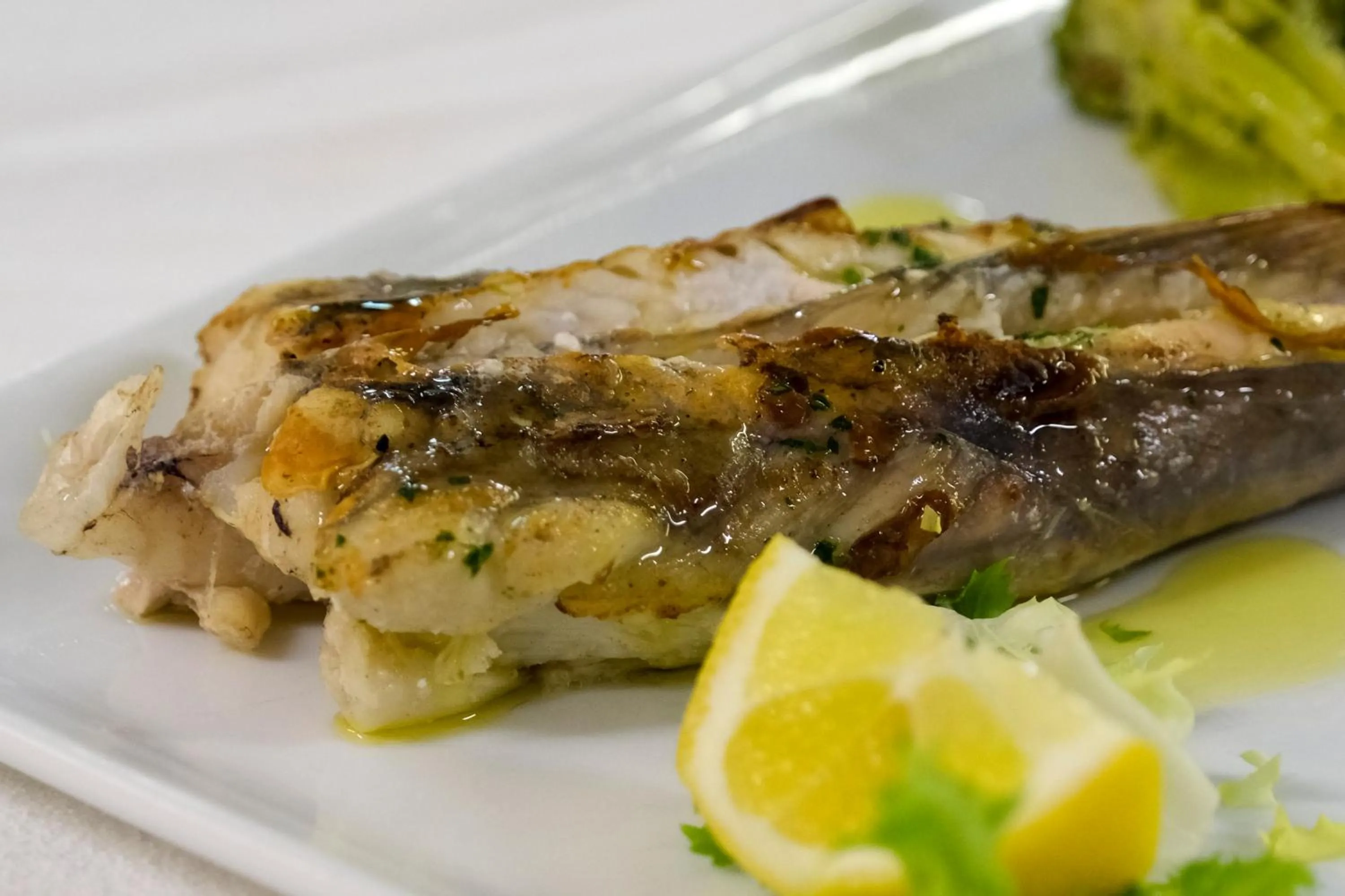 Restaurant/places to eat in Hotel Eden