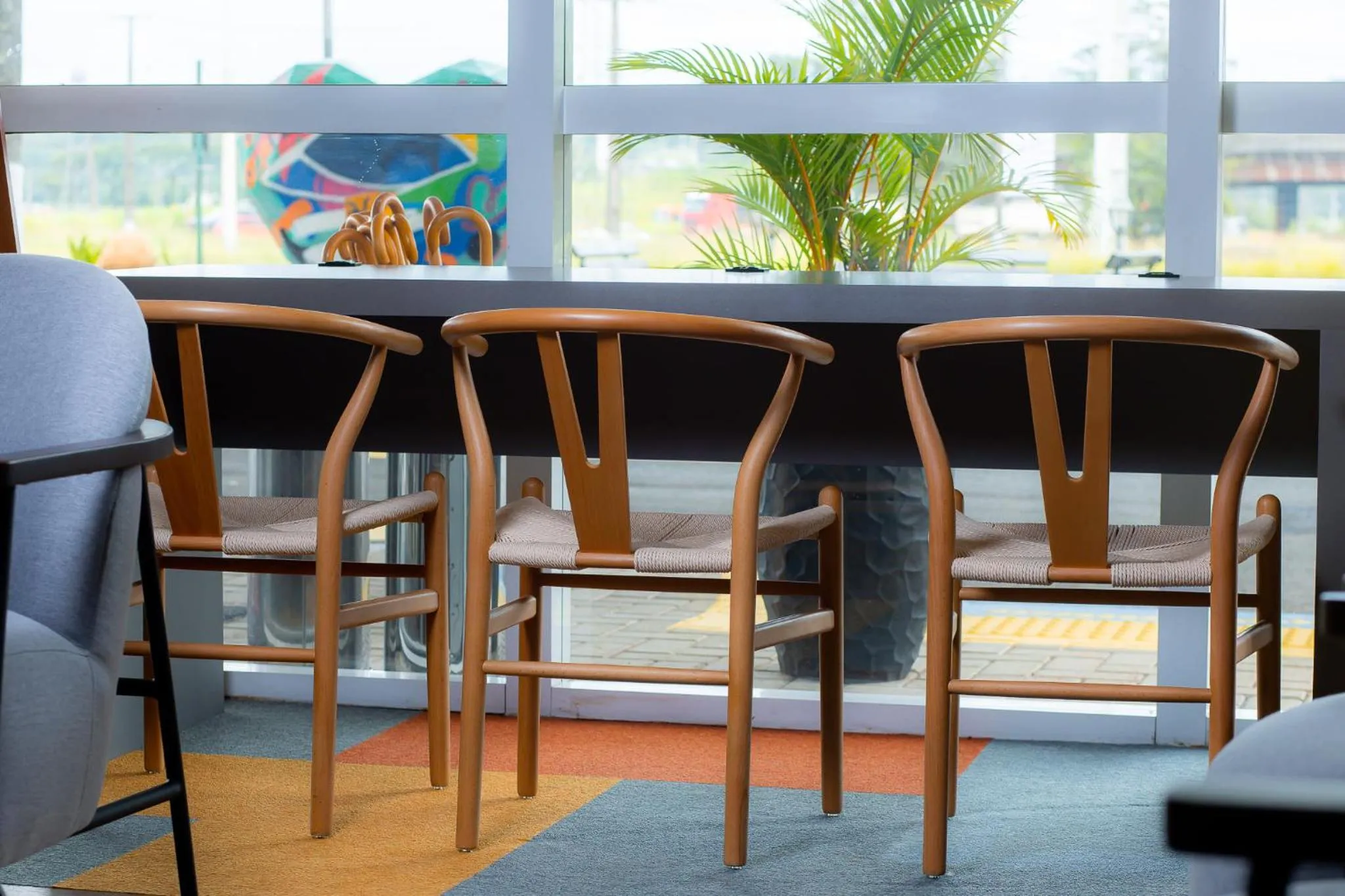 Seating area in Hotel 10 Curitiba