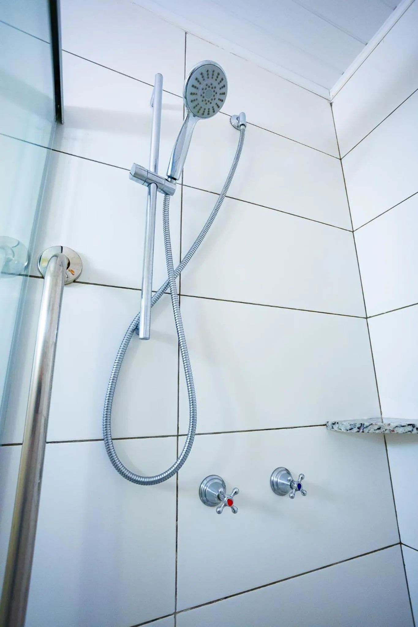 Bathroom in Hotel 10 Curitiba