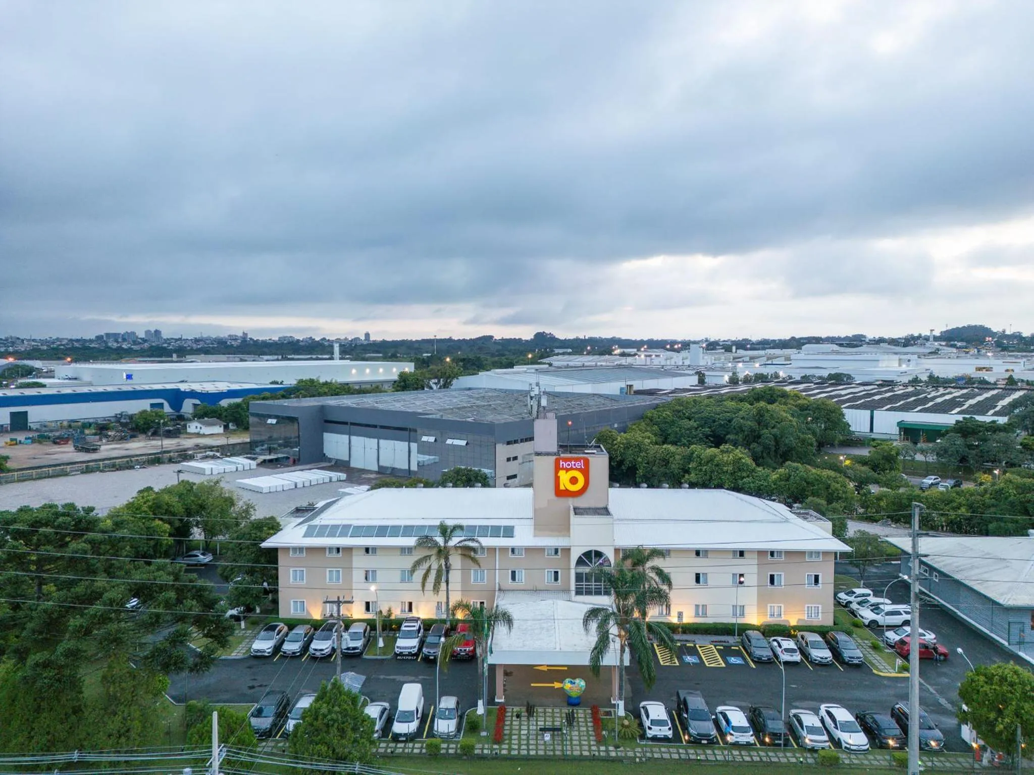Property building in Hotel 10 Curitiba