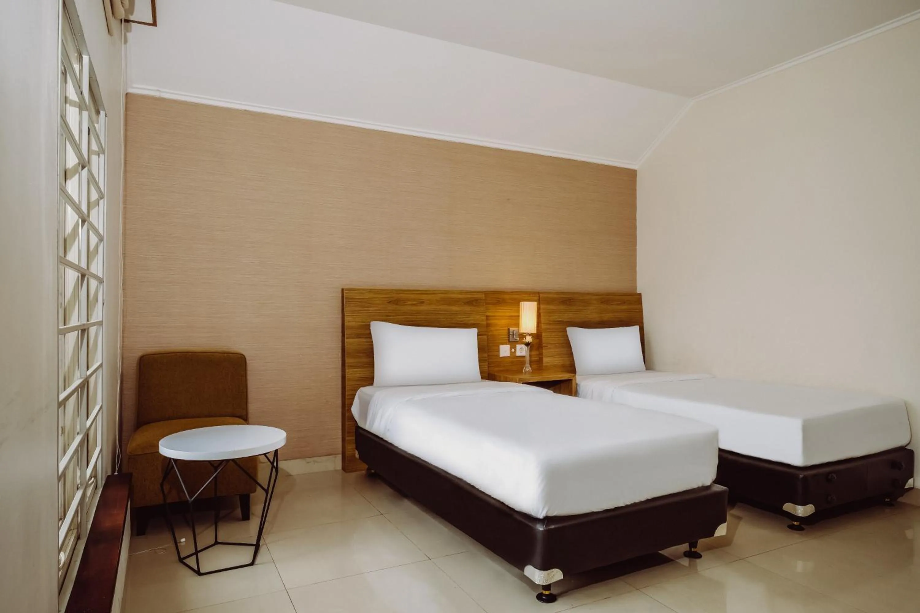 Bed in Marrakesh Inn