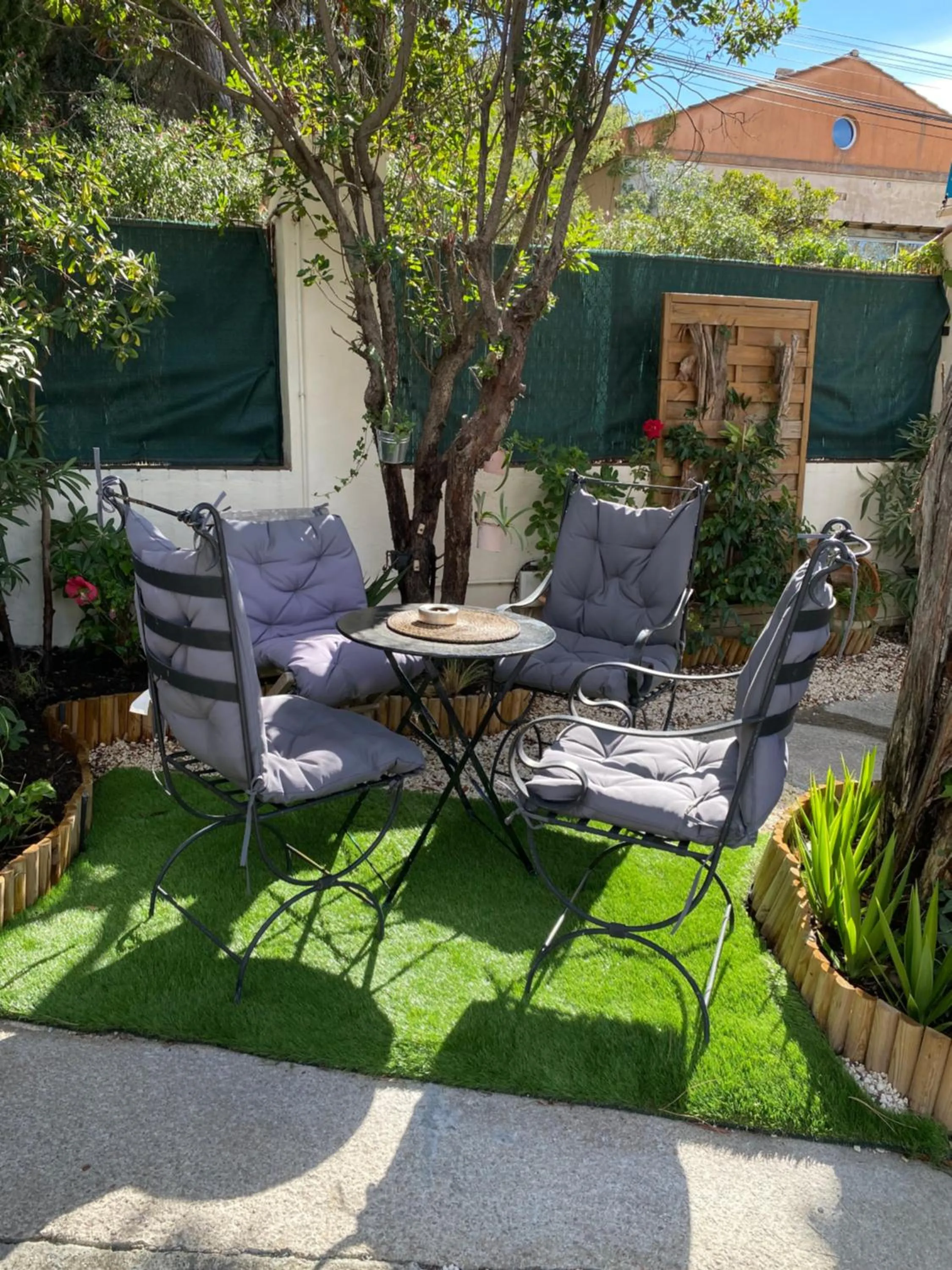Patio in Hôtel Villa Maya - Golfe de Saint-Tropez