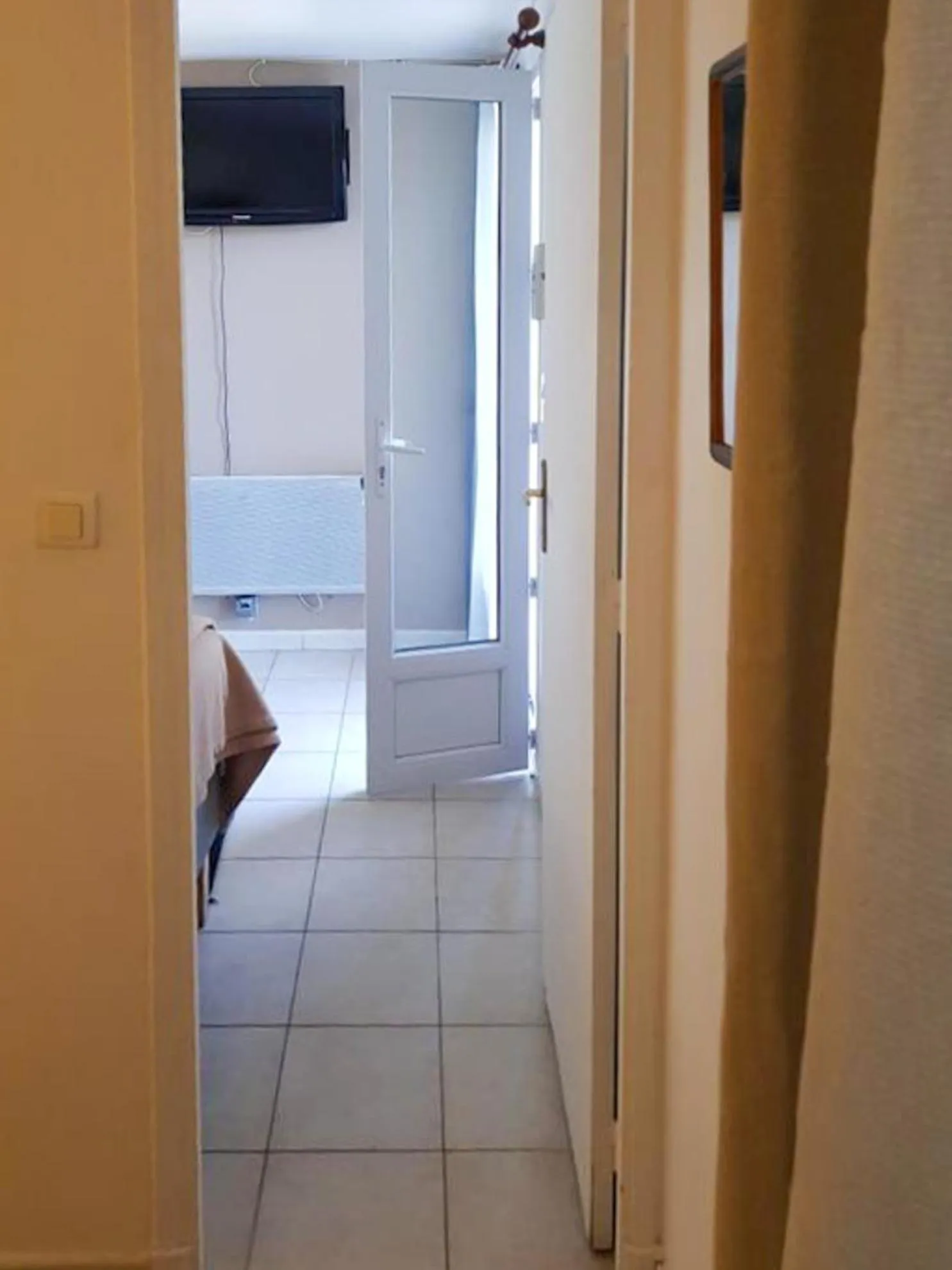 Bed in Hôtel Villa Maya - Golfe de Saint-Tropez