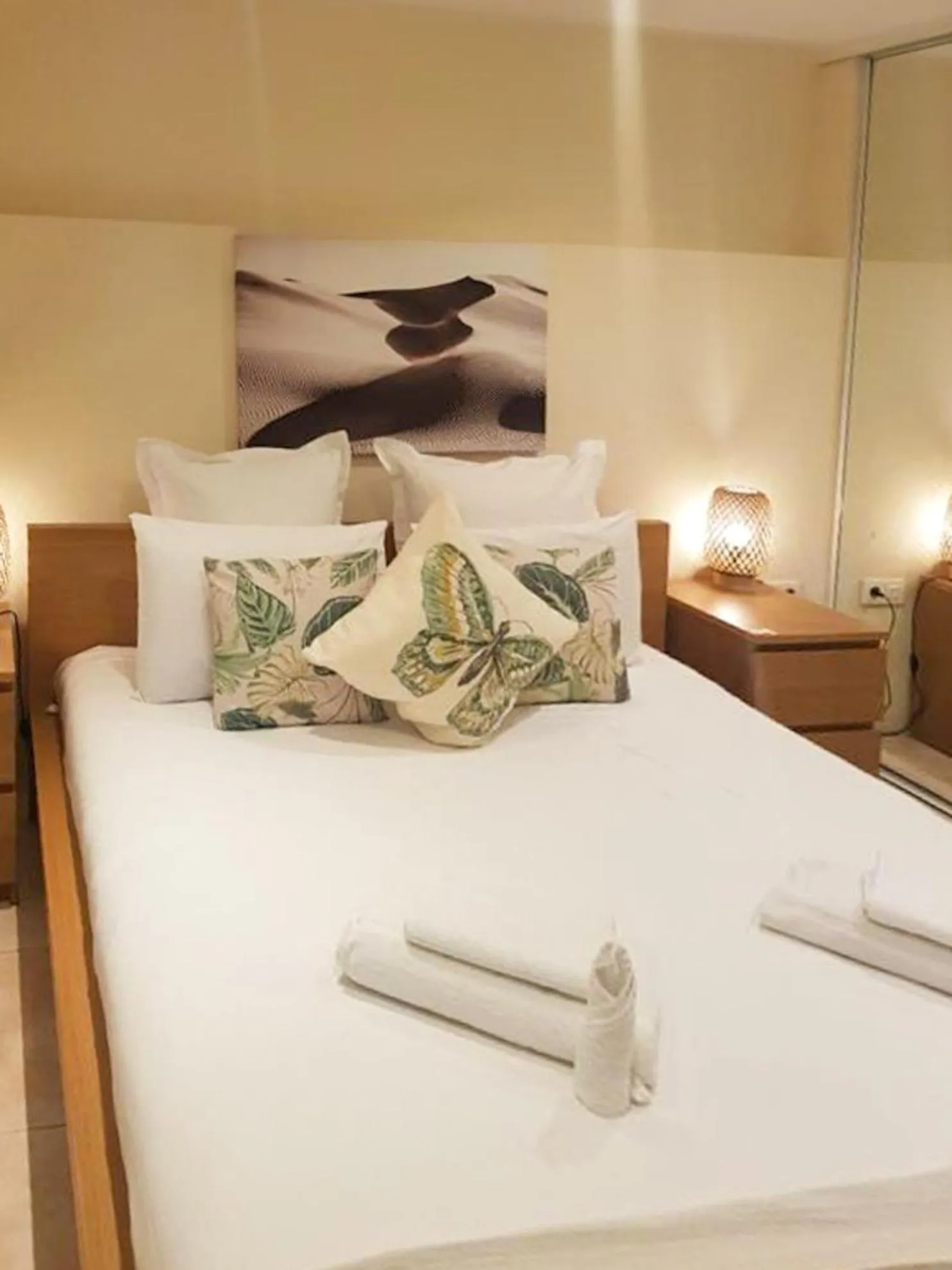 Bed in Hôtel Villa Maya - Golfe de Saint-Tropez