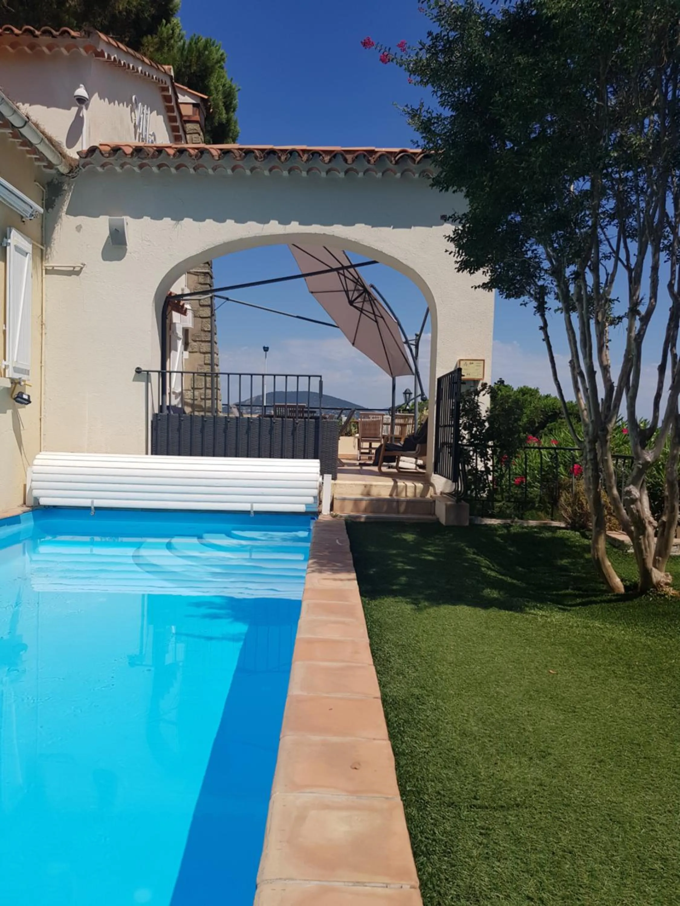 Patio in Hôtel Villa Maya - Golfe de Saint-Tropez