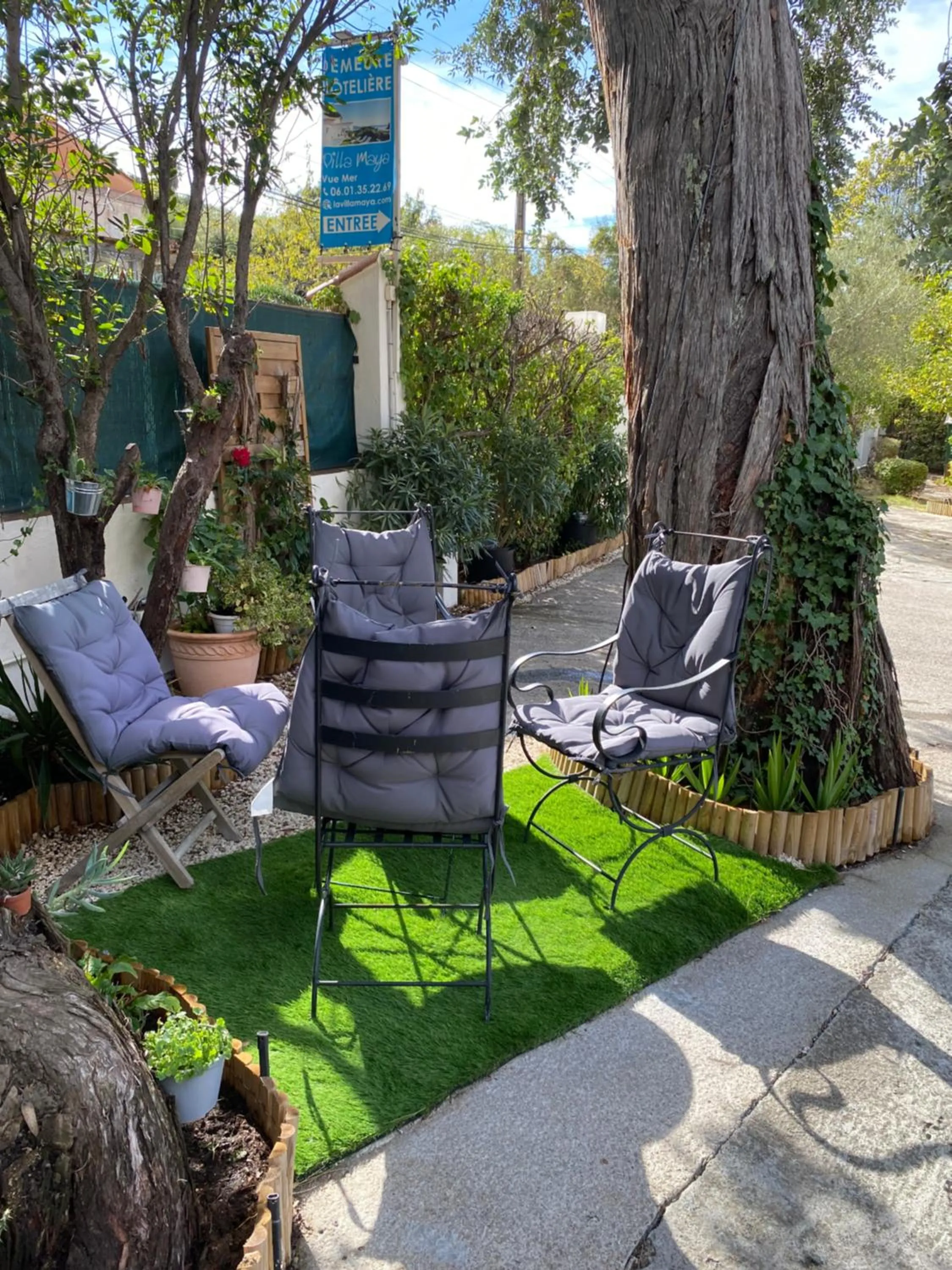 Patio in Hôtel Villa Maya - Golfe de Saint-Tropez