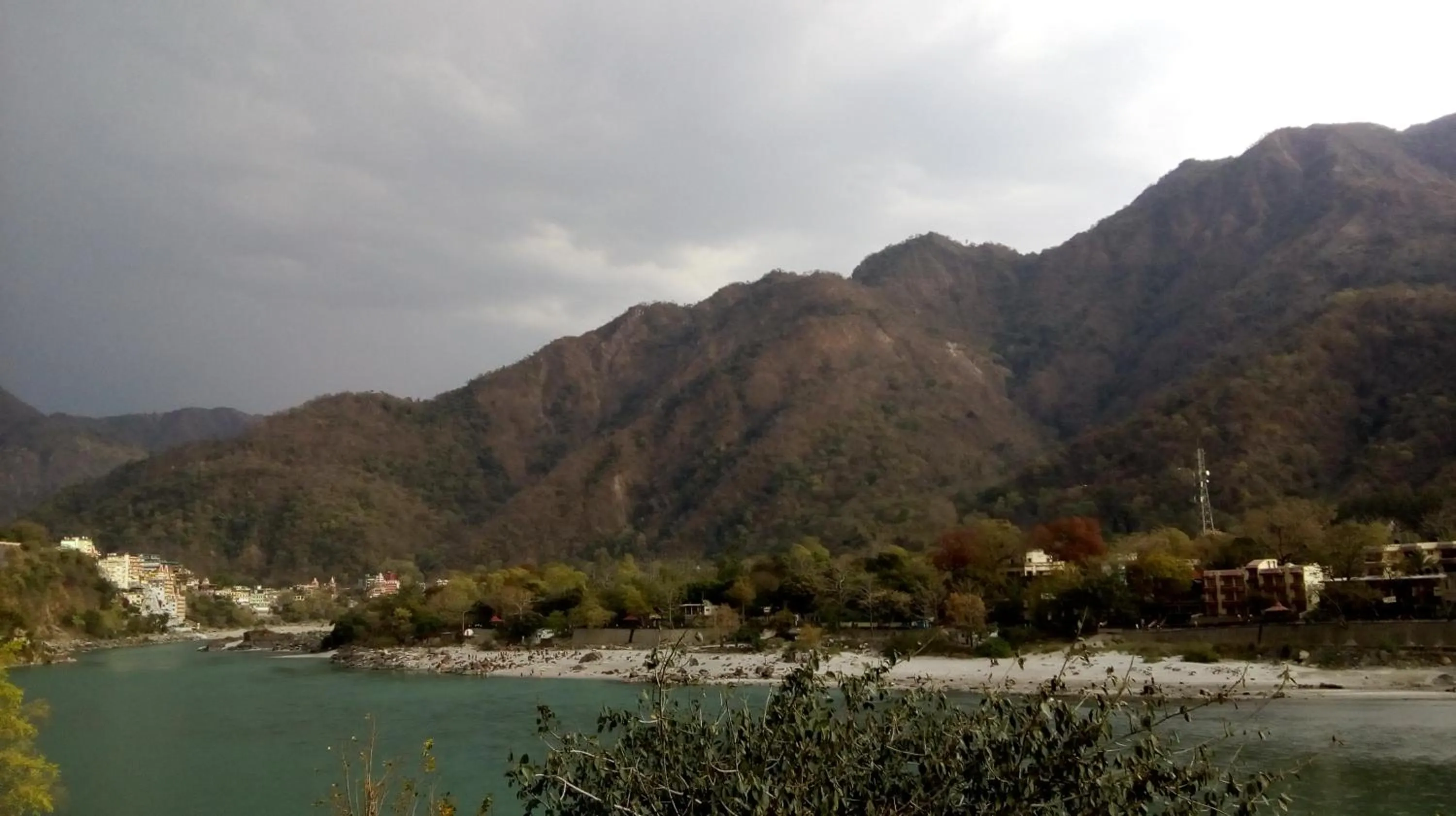 Sanidhya Inn