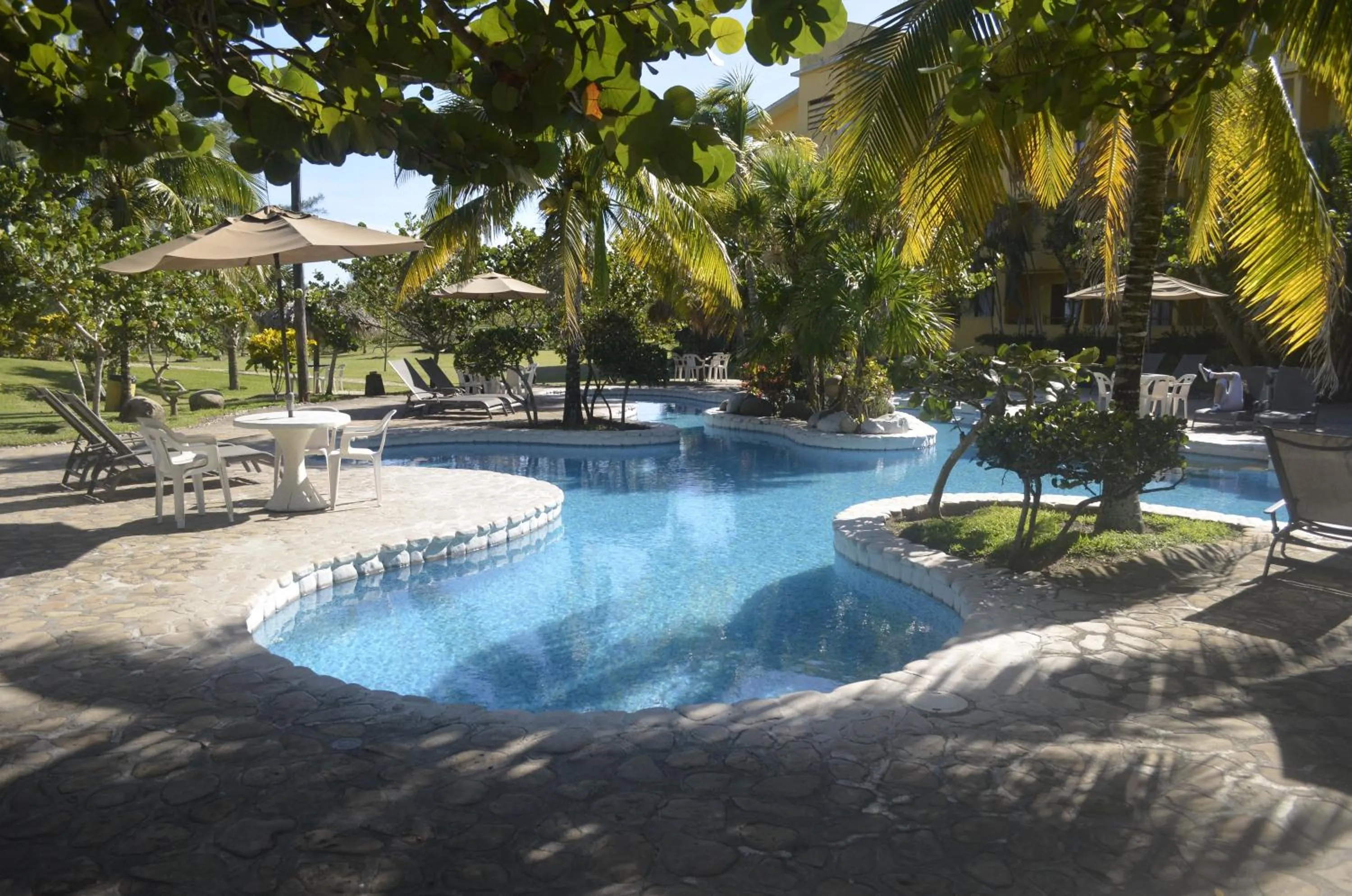 Swimming pool in Hotel Istirinchá