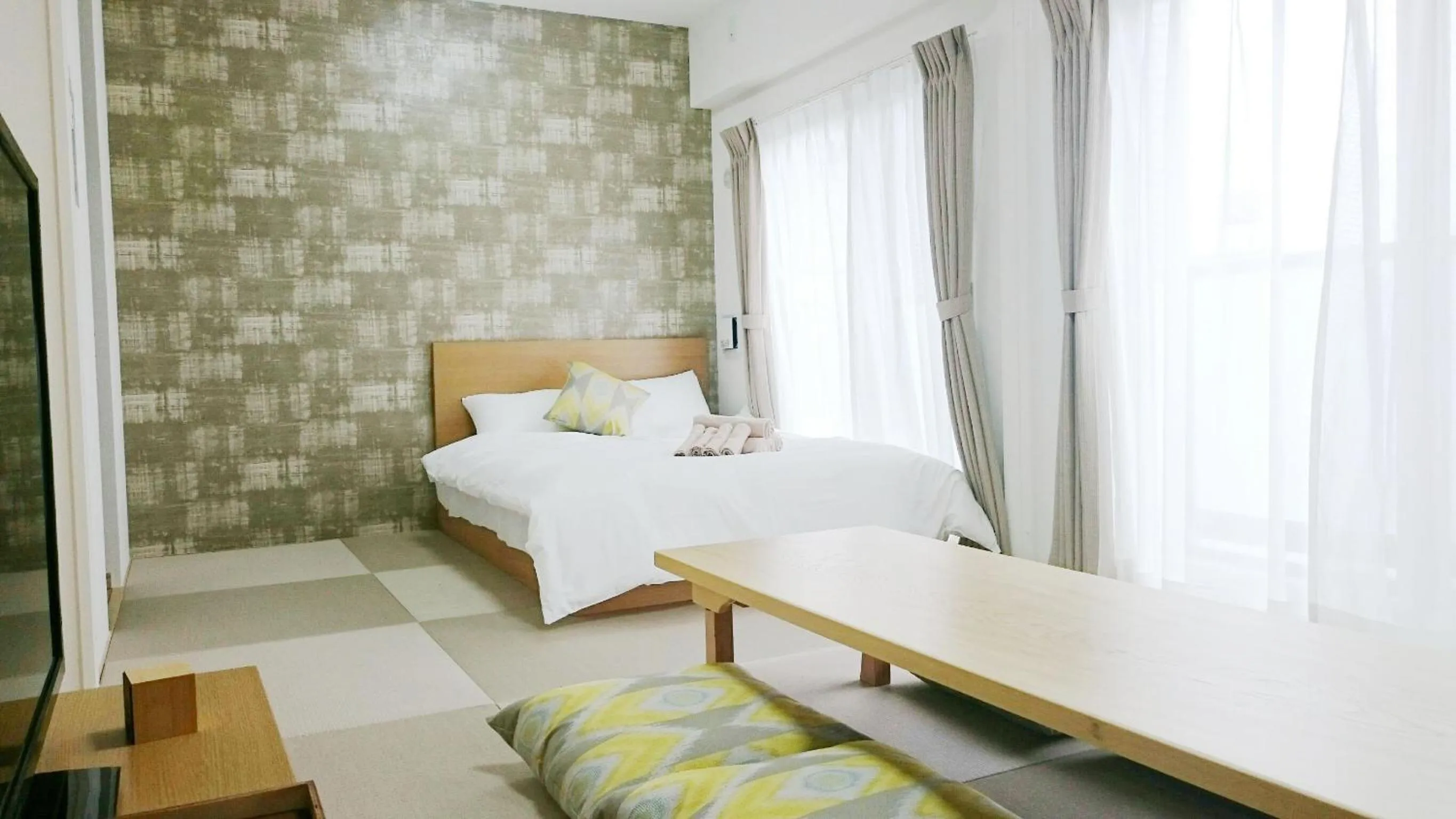 Bed in Meet Me Umeda Nishi