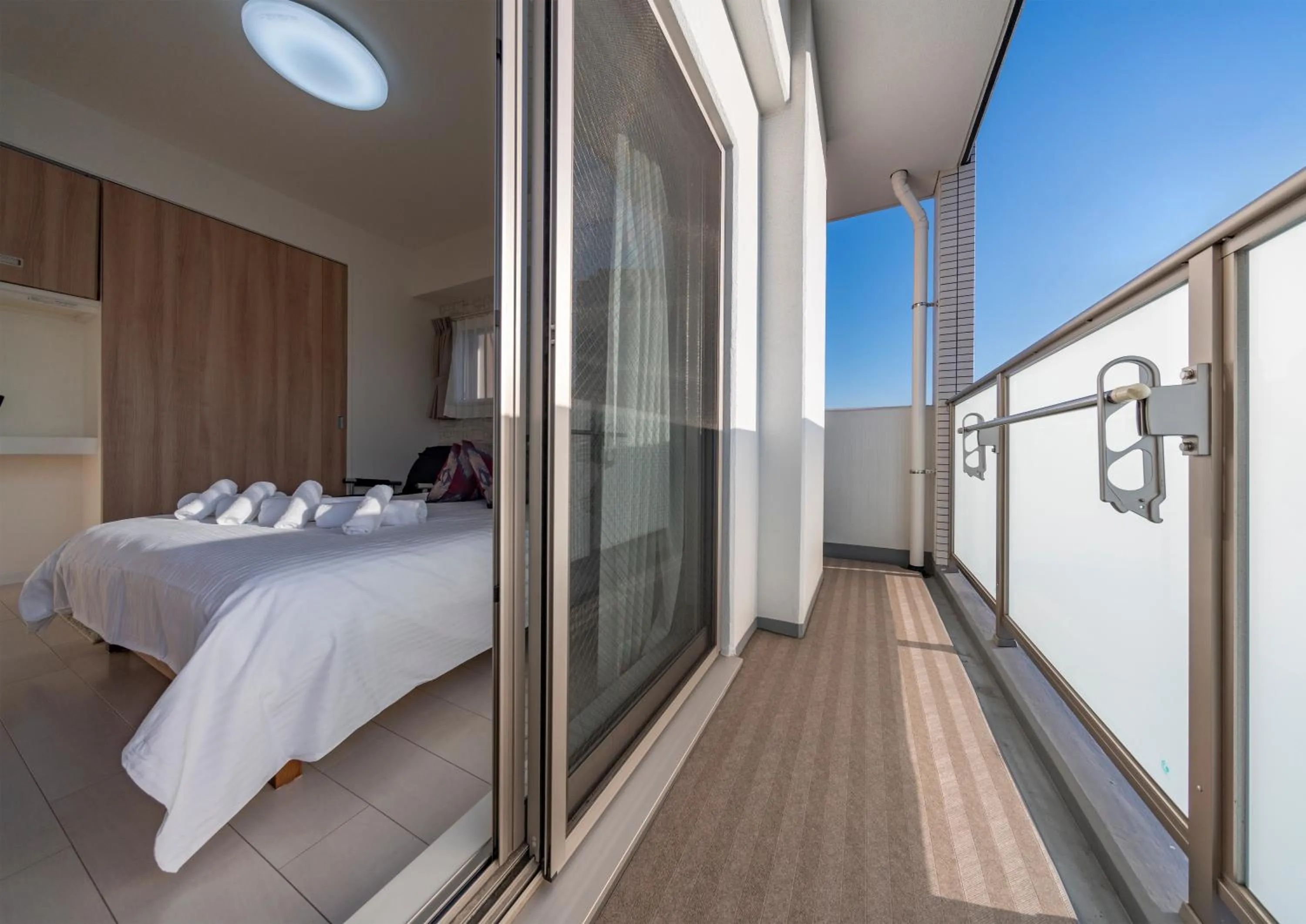 Bed in Meet Me Umeda Nishi