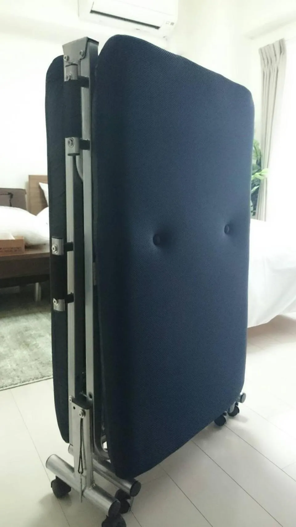 Bed in Meet Me Umeda Nishi