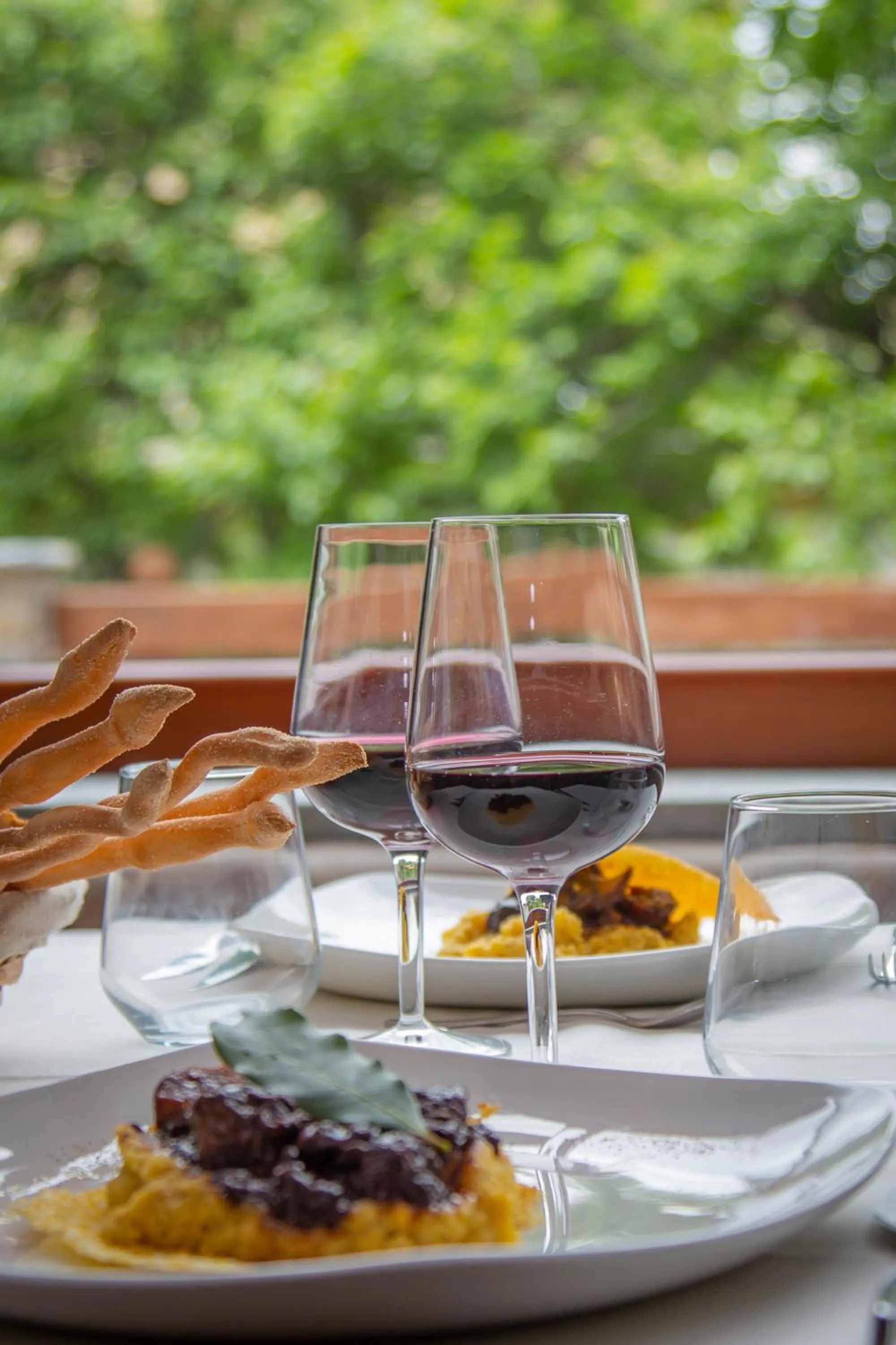 Food and drinks in Hotel K2