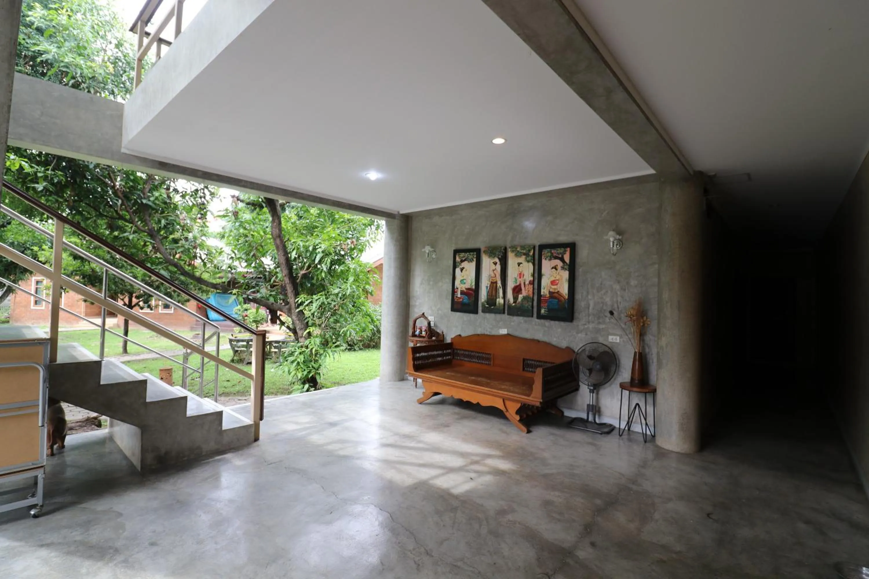 Seating area in GongKaew HuenKum Hotel