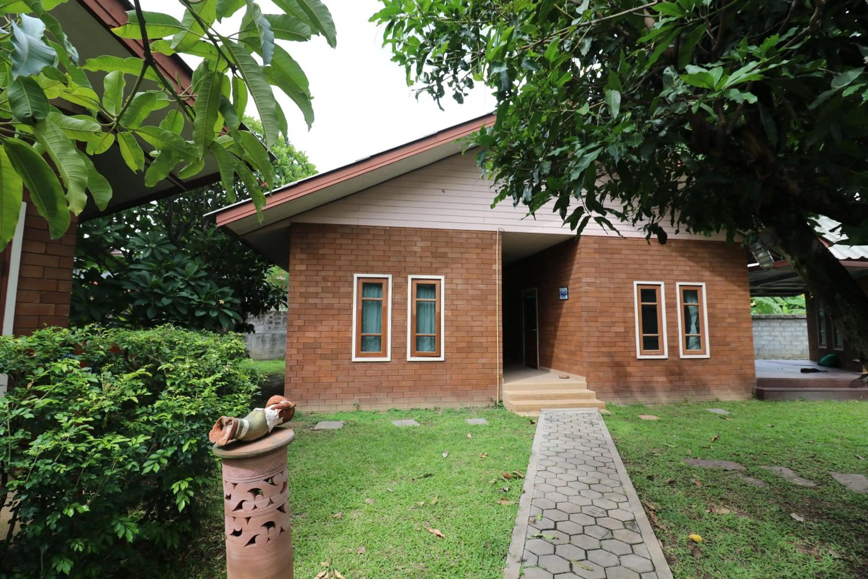 Property Building in GongKaew HuenKum Hotel